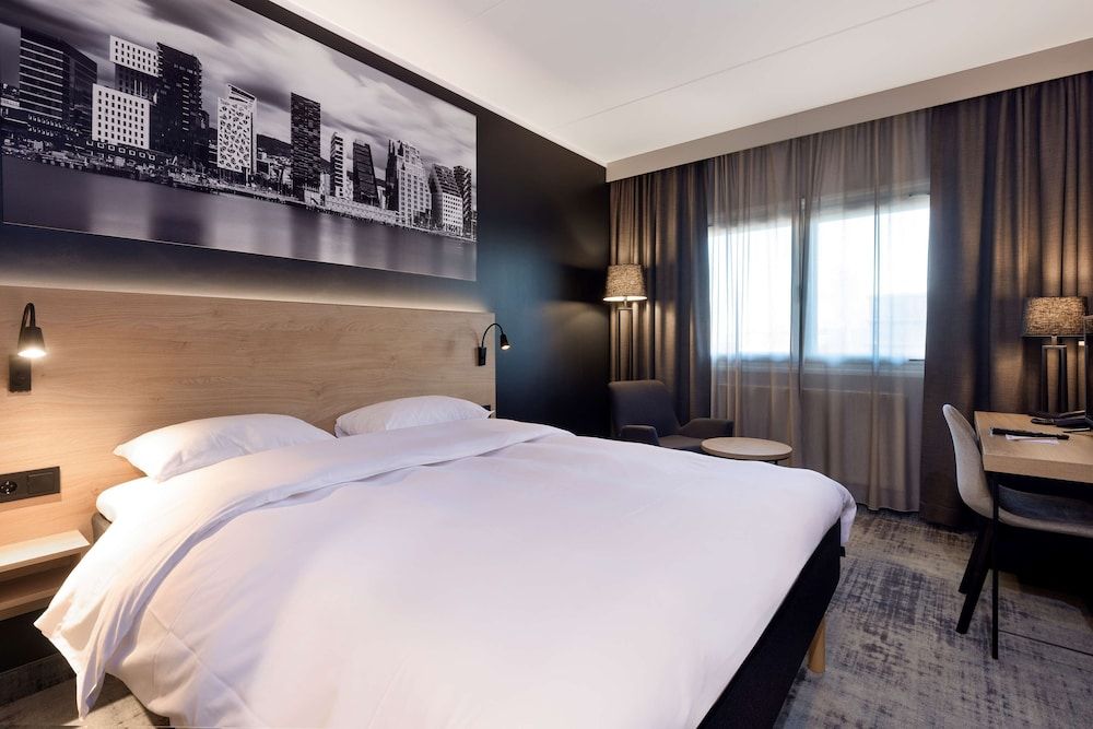 Paris - Gardermoen - Park Inn by Radisson Oslo Airport Hotel West - Gardermoen