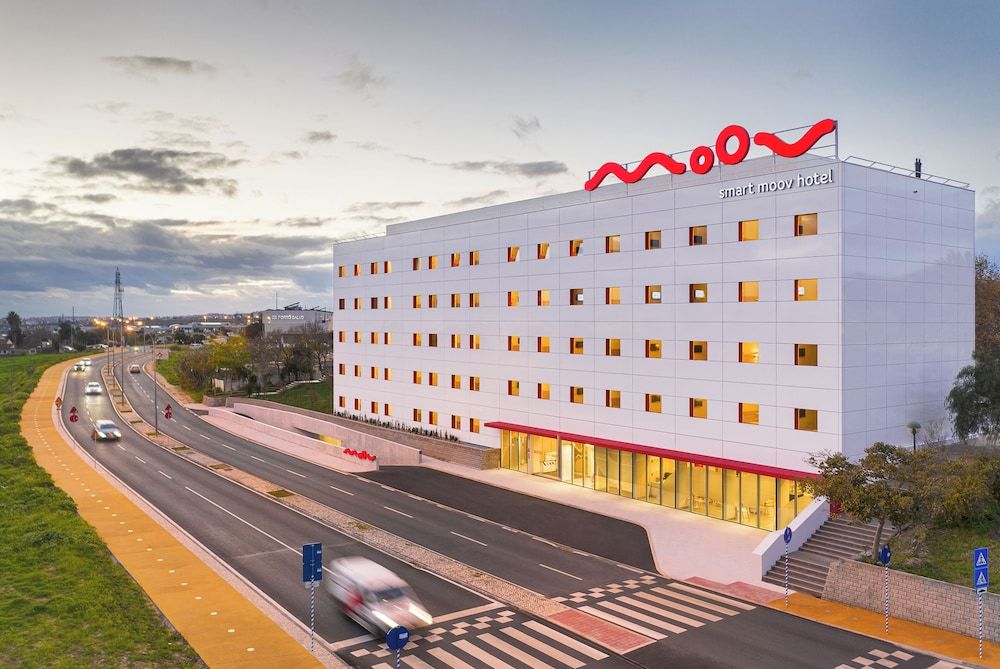 Bâle Mulhouse - Estoril - Moov Hotel Oeiras - Estoril
