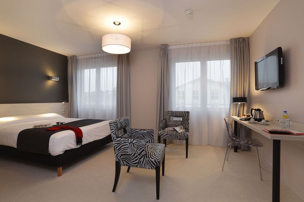 Bâle Mulhouse - Les Landes - The Originals City, Hôtel Les Thermes de l'Avenue, Dax - Les Landes