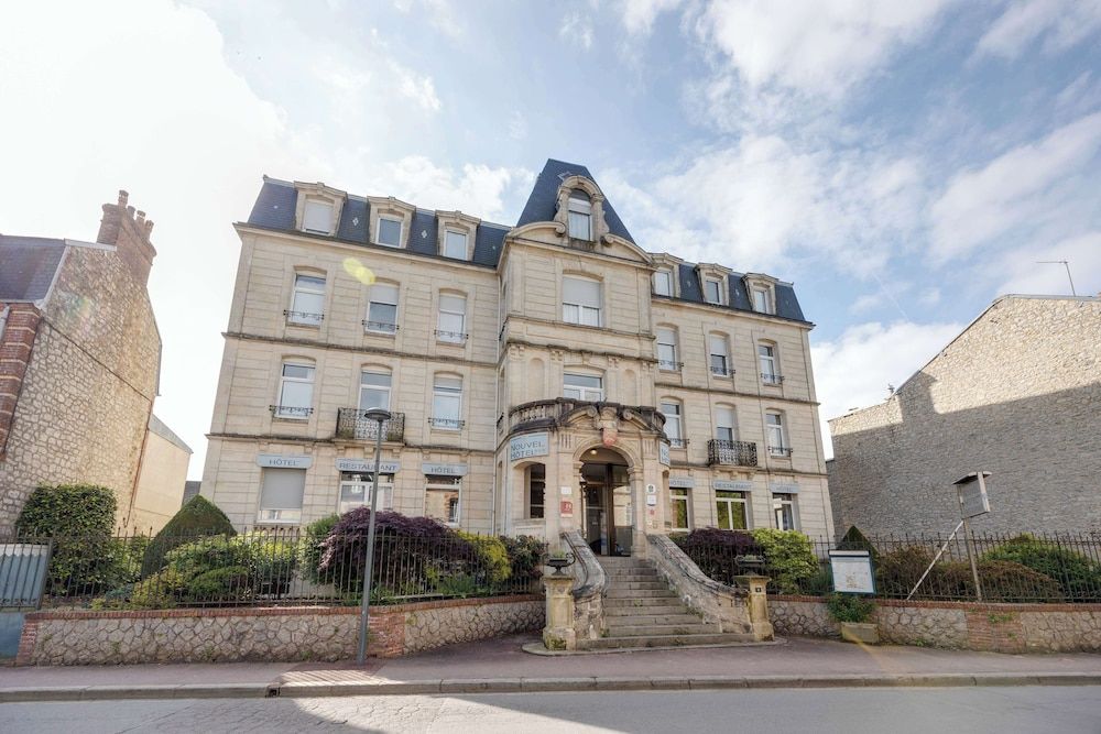 Paris - Bagnoles-de-l'Orne - Brit Hotel Confort Bagnoles Normandie - Bagnoles-de-l'Orne