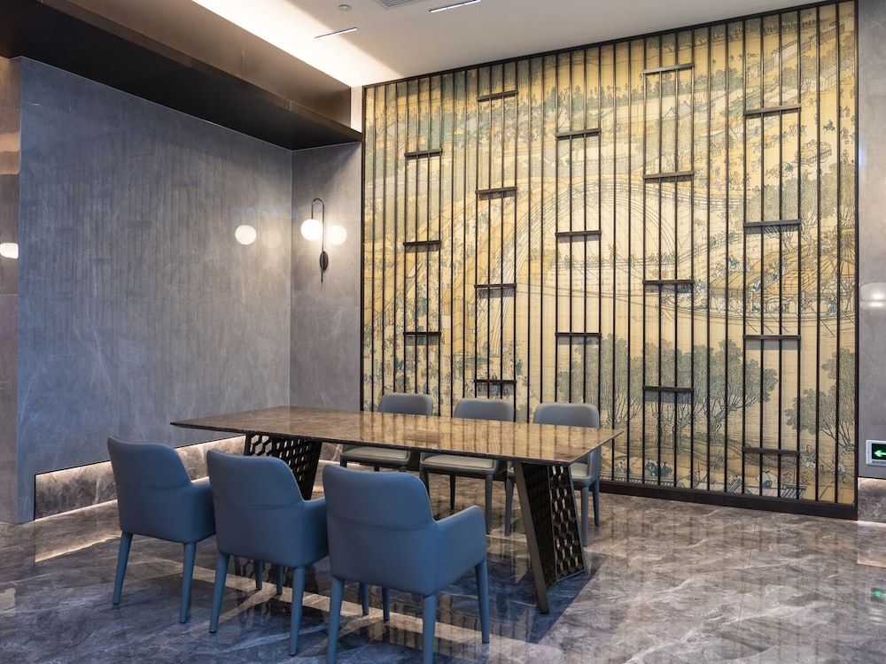 Paris - Shanghai - Country Inn&Suites by Radisson, Shanghai PVG - Shanghai