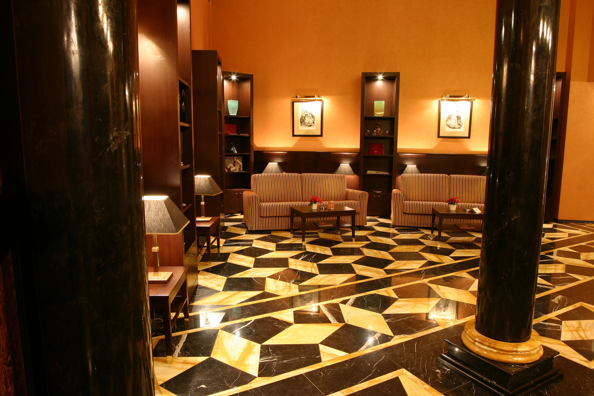 Ventana Hotel Prague 2