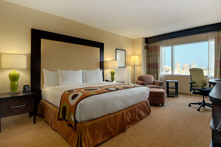 Hilton Baltimore Inner Harbor 2