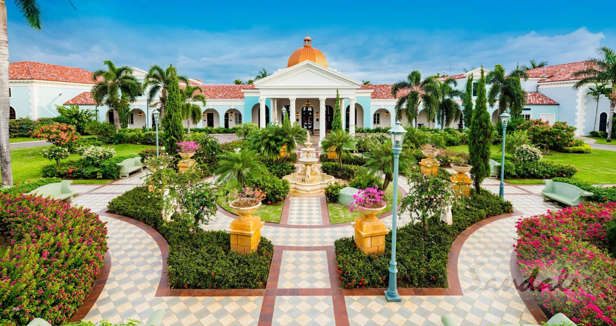 Paris - Whitehouse - Sandals South Coast - Whitehouse