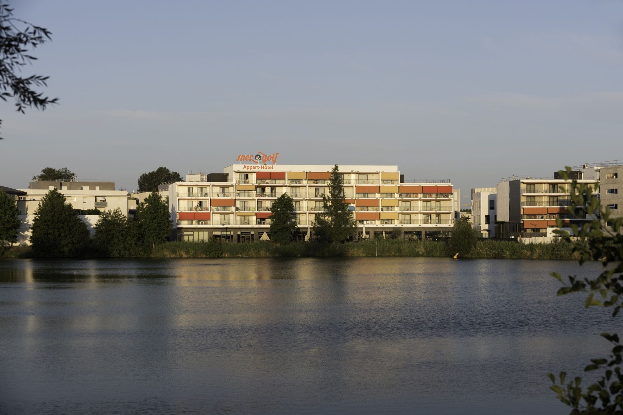 Appart-Hôtel Mer & Golf City Bordeaux - Bruges 1