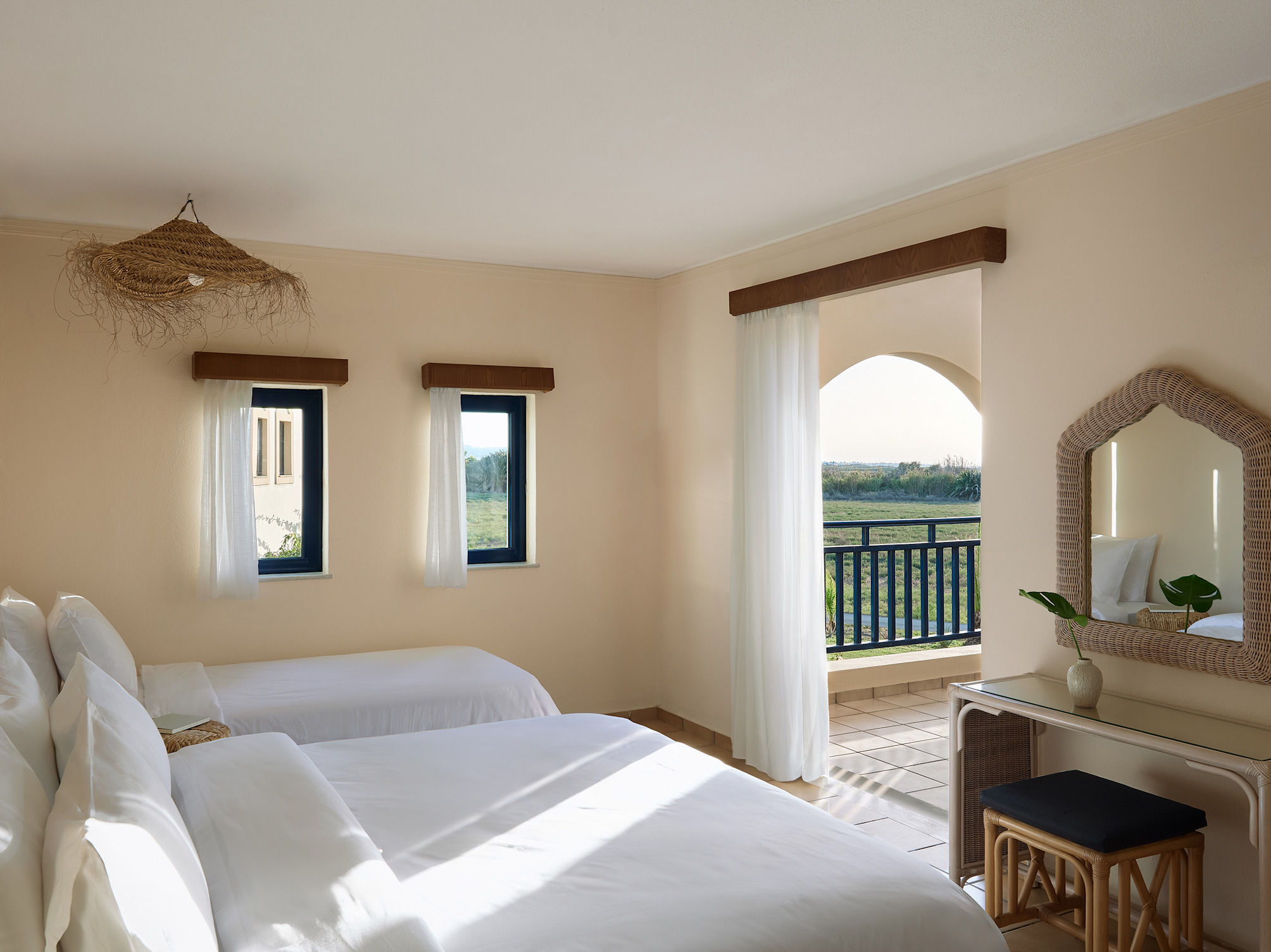 Grecotel Casa Paradiso 1
