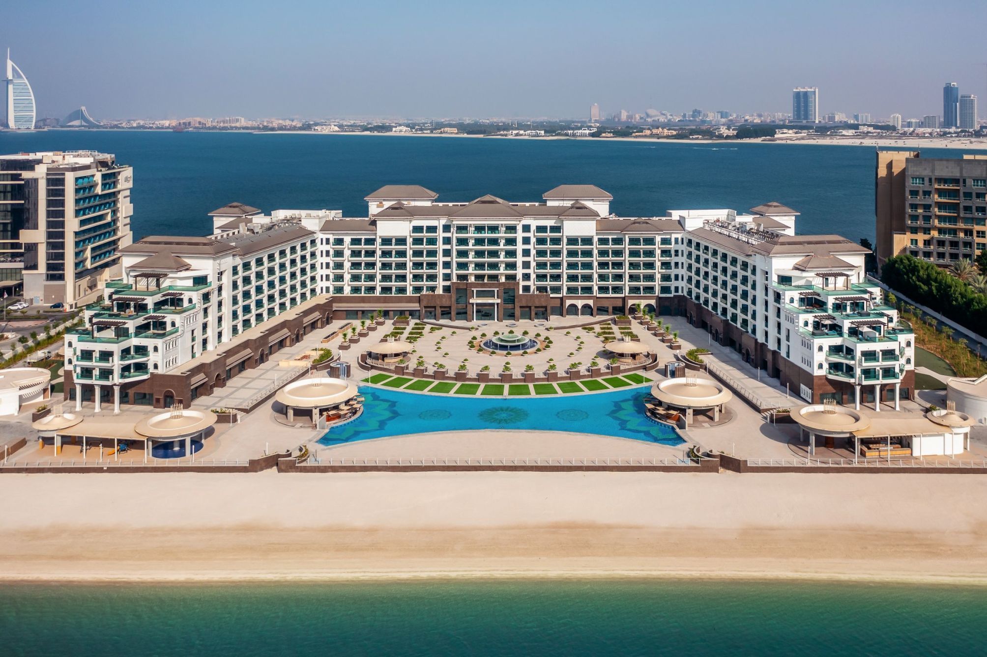 Taj Exotica Resort & Spa, The Palm, Dubai 1