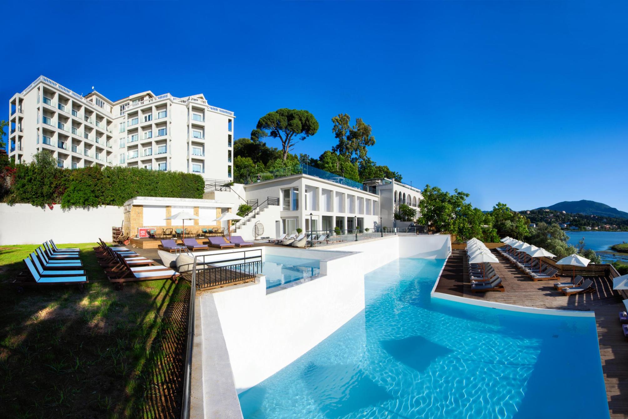 The Royal Grand Hotel 2