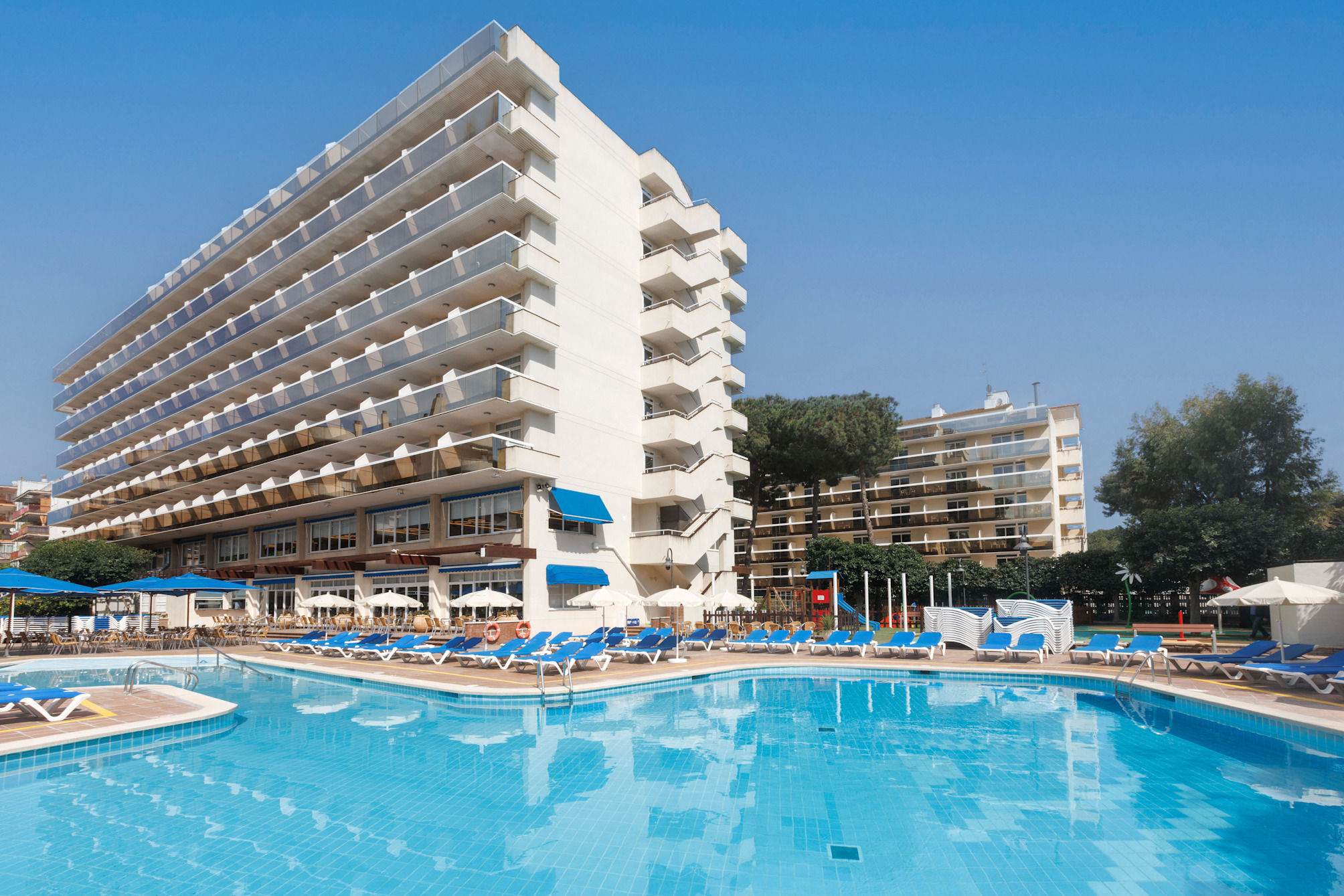 Ponient Hotel-Aparthotel Marinada by PortAventura World - Available rates with tickets included 1