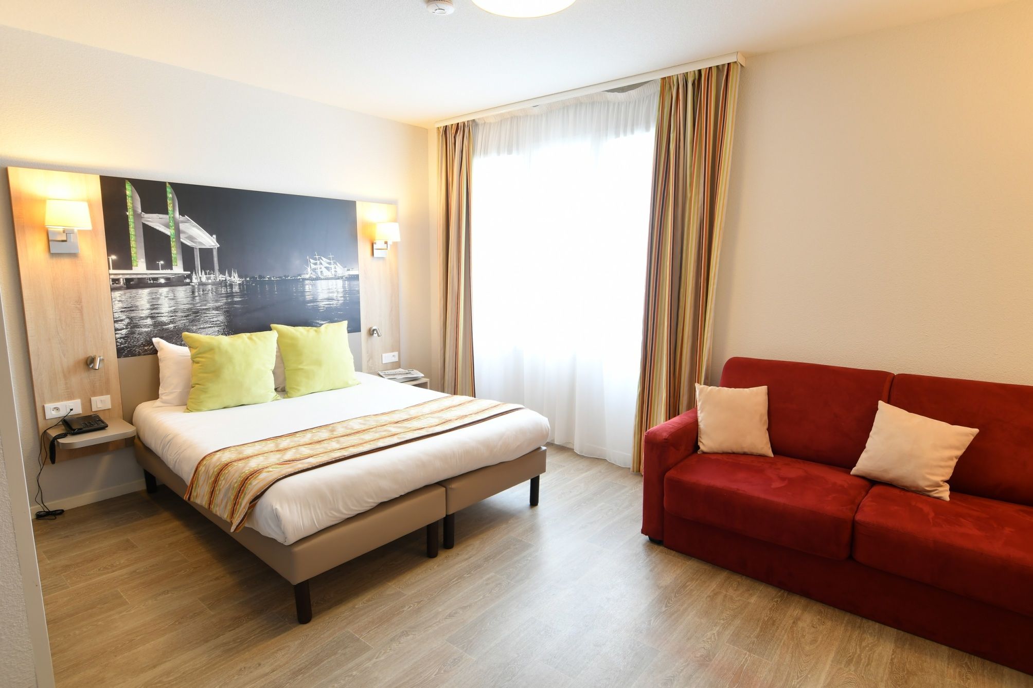 Appart-Hôtel Mer & Golf City Bordeaux Bassins À Flot 1