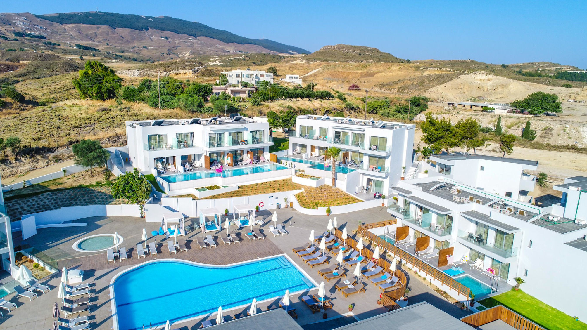 Harmony Crest Resort 1