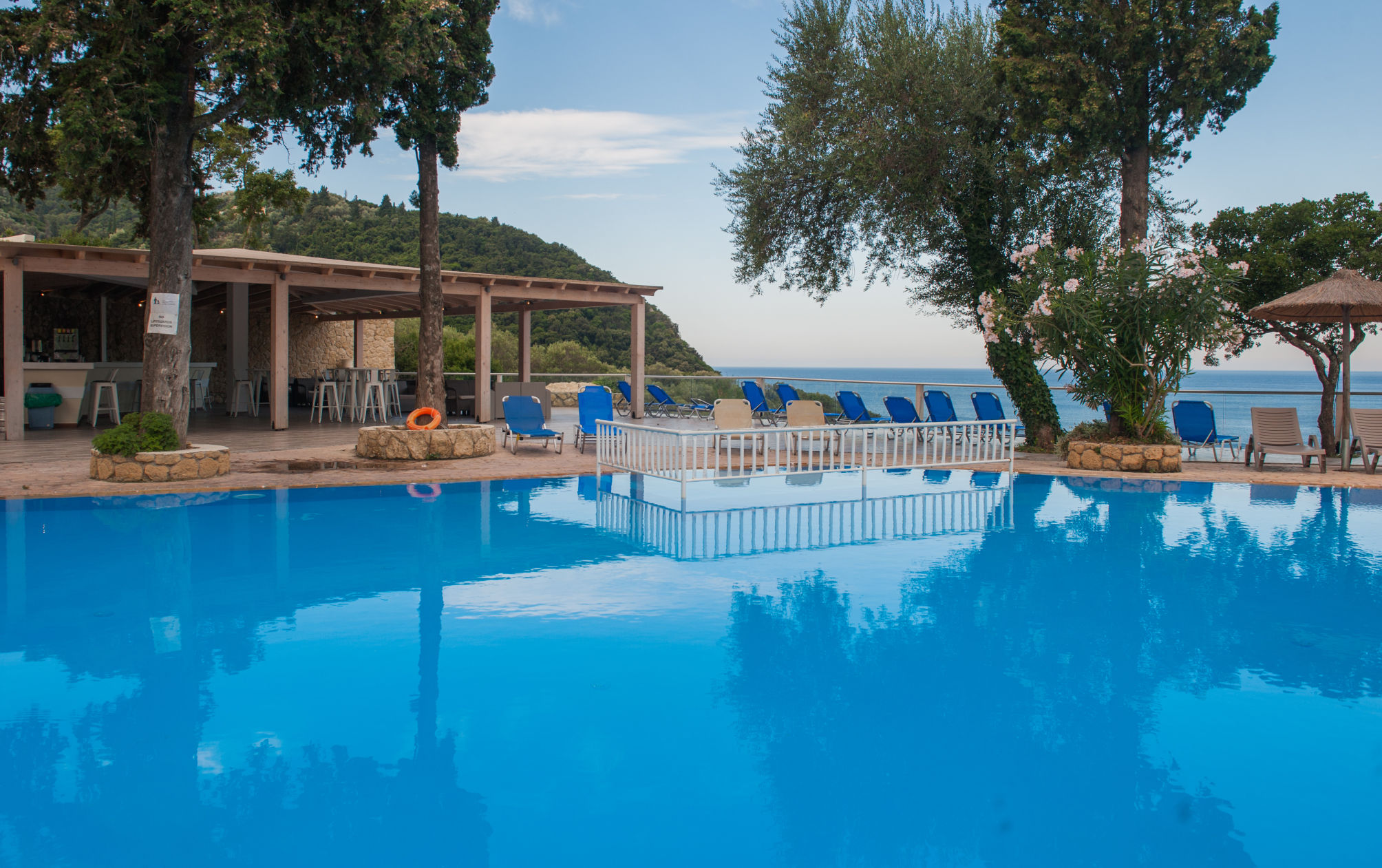 Aqua Blue Hotel 1