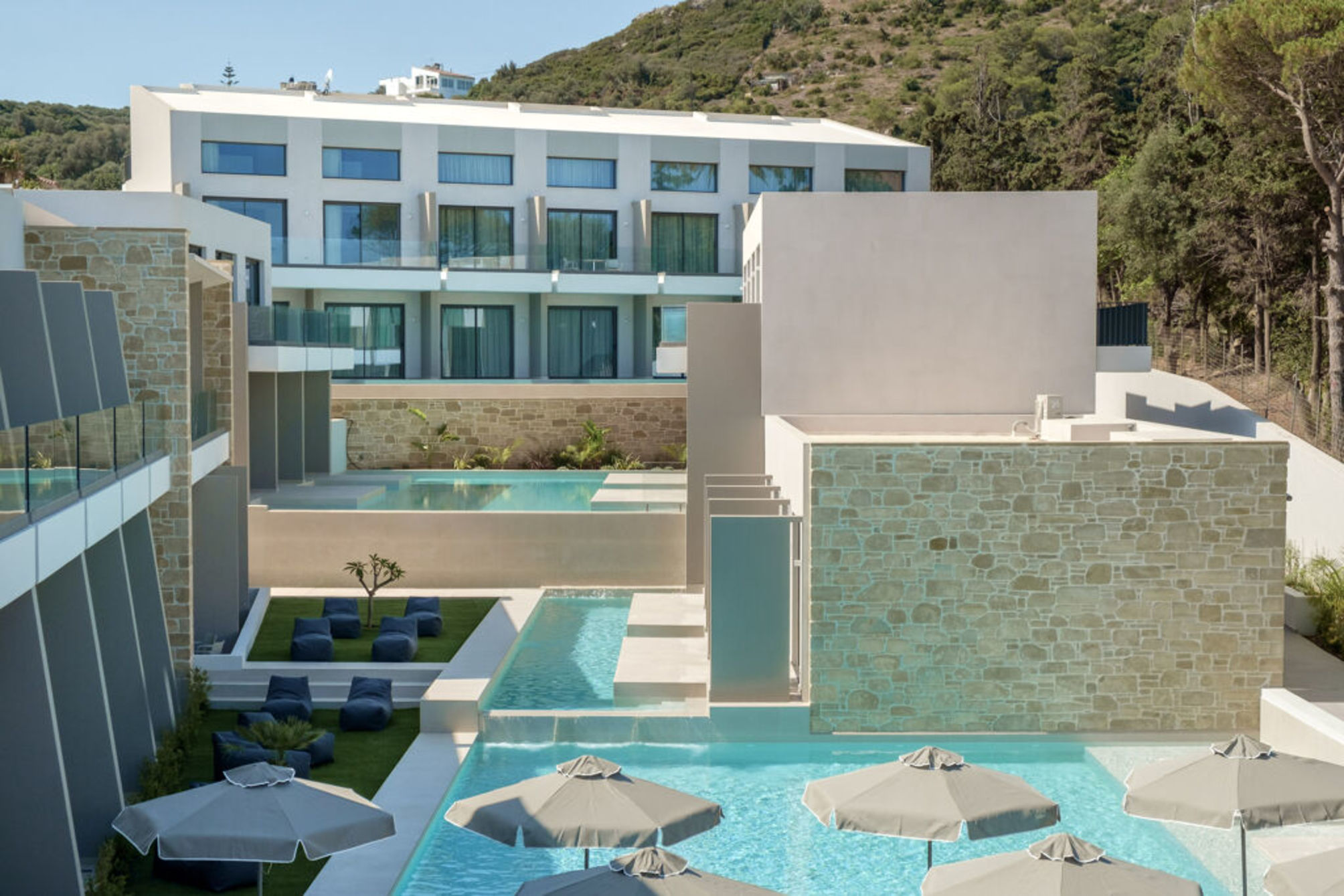 Phos Hotel Adults Only 2