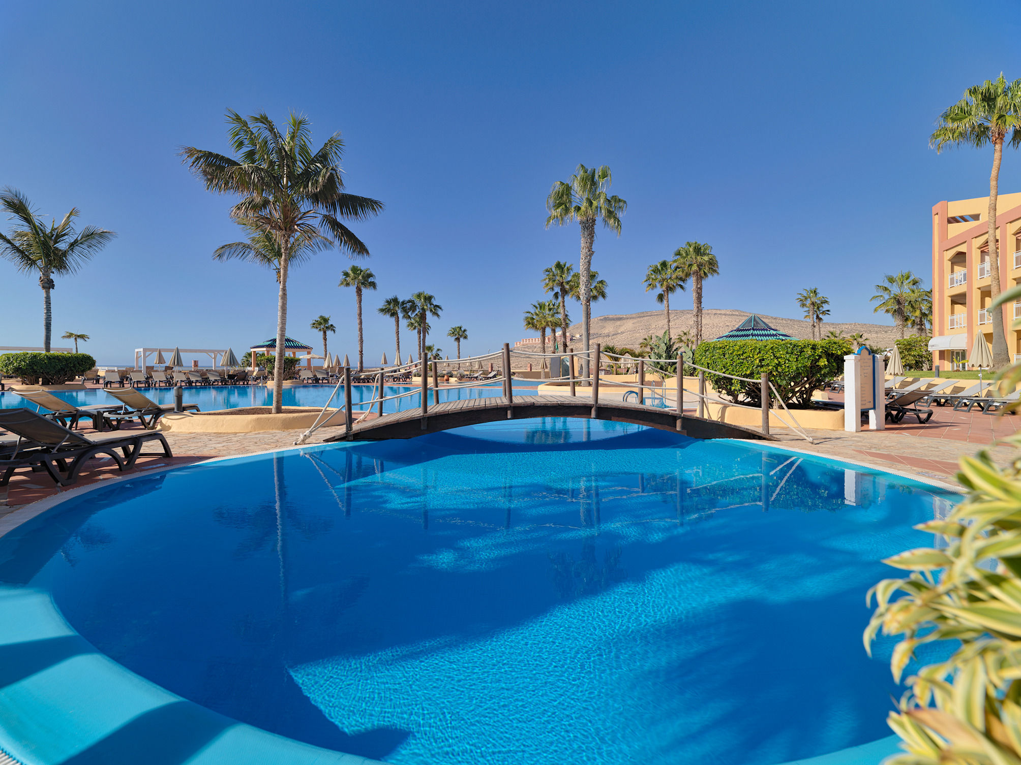 H10 Playa Esmeralda - Adults Only 2