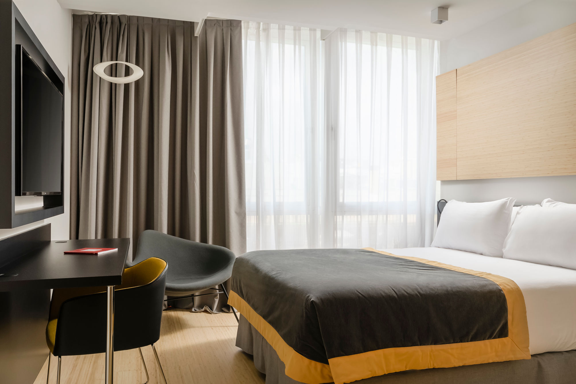 Dorma Plaza Catalunya 1