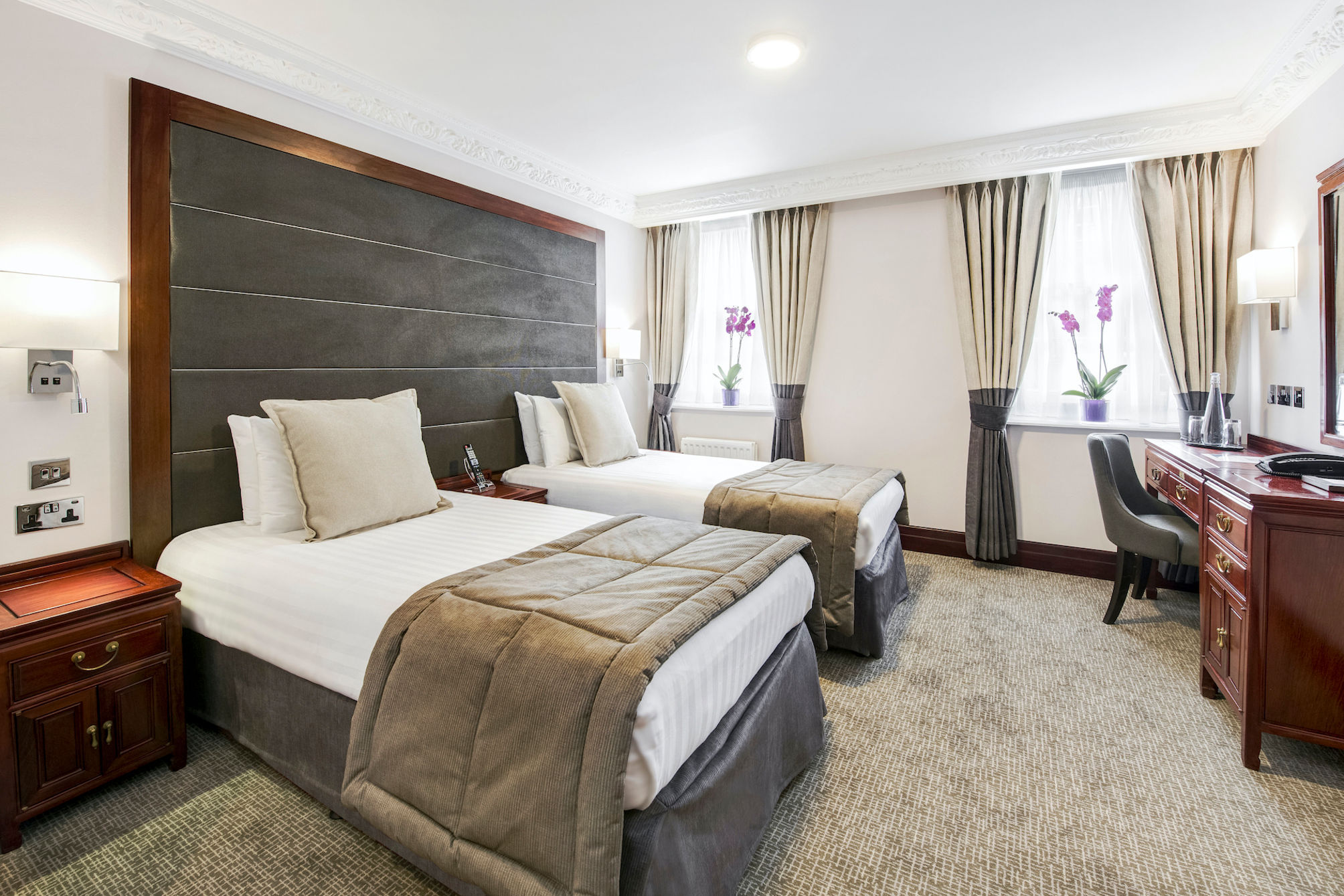 Gem Fitzrovia Hotel 1