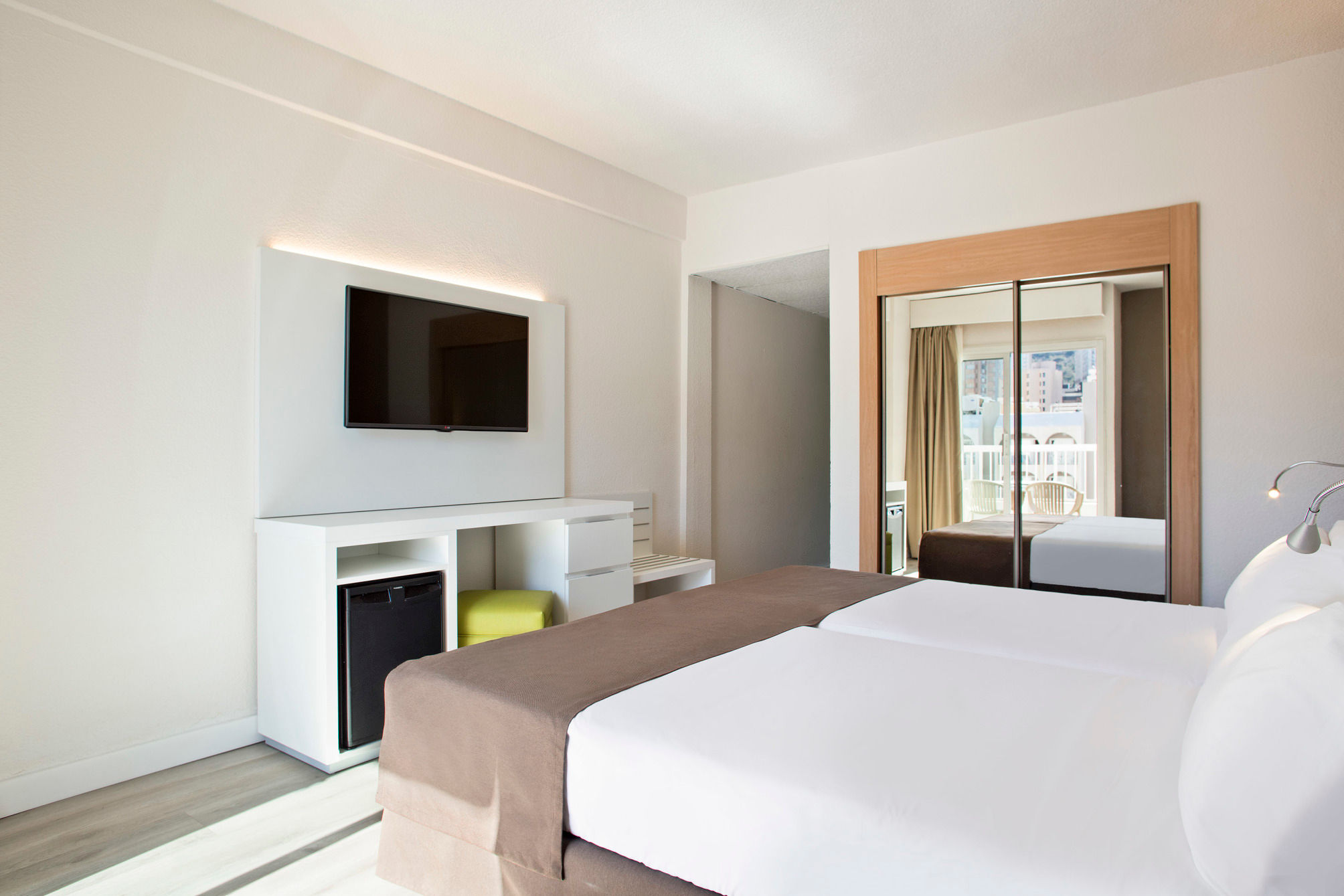 Xtra Room