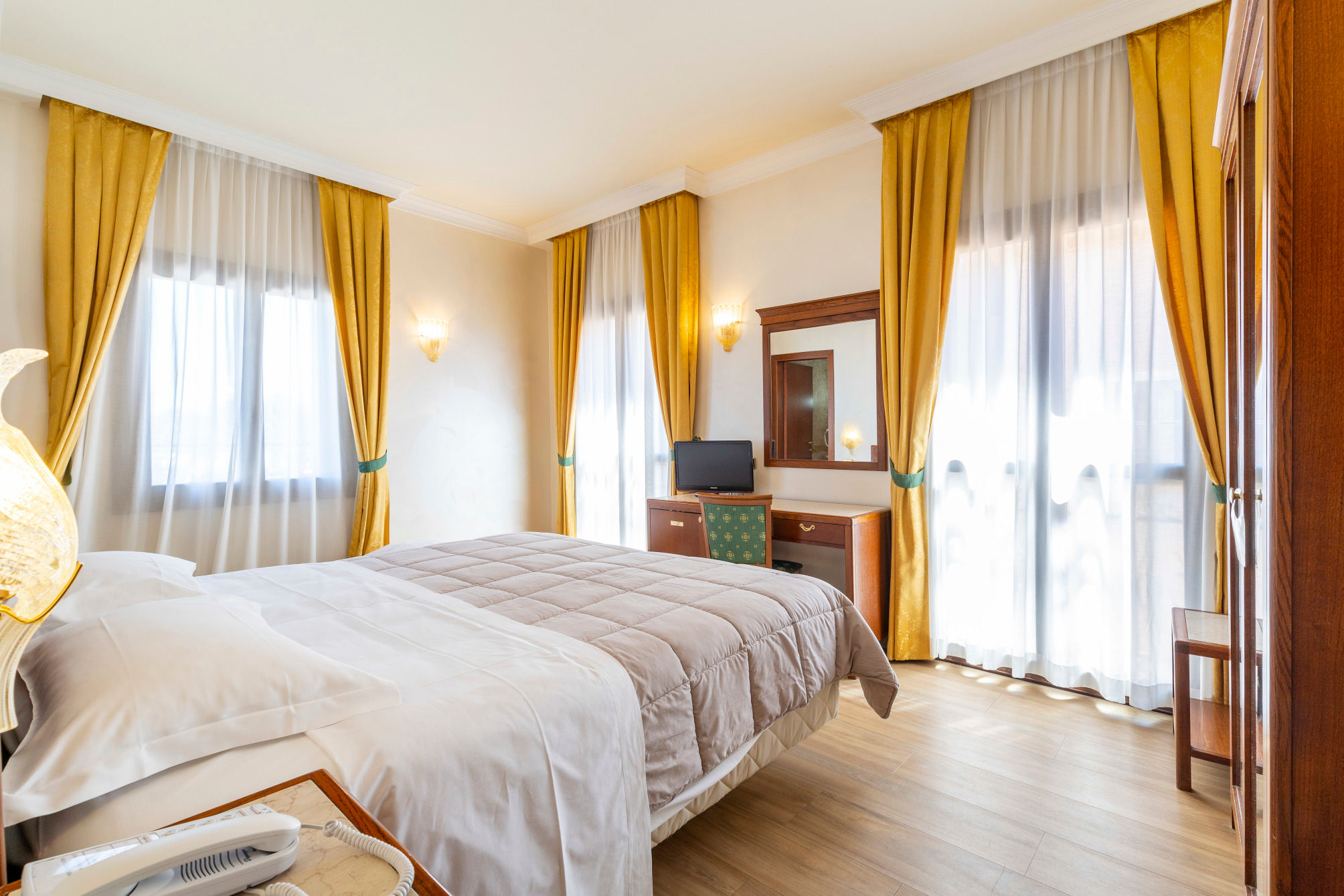 Hotel Panorama 2