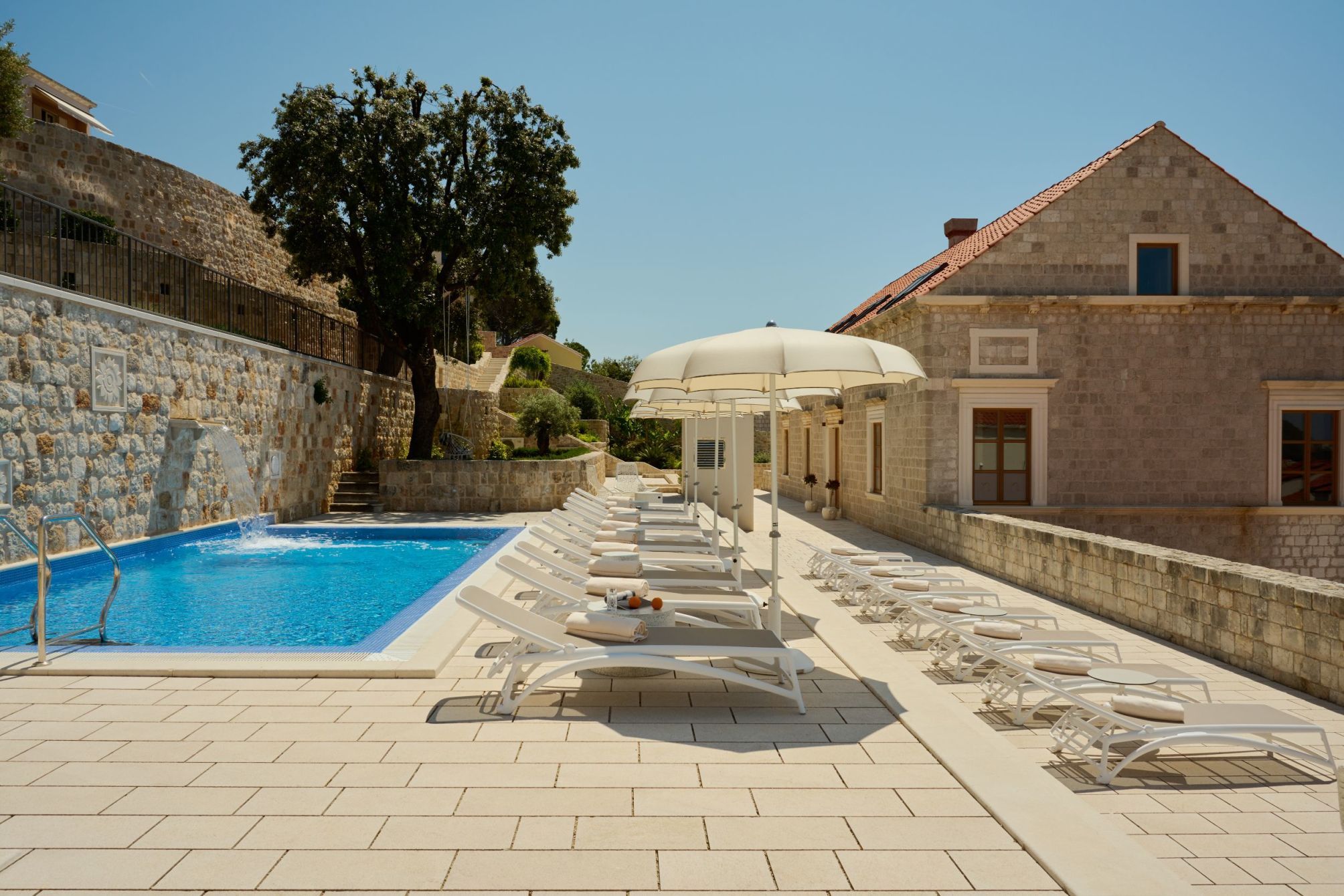 Palace Natali 2