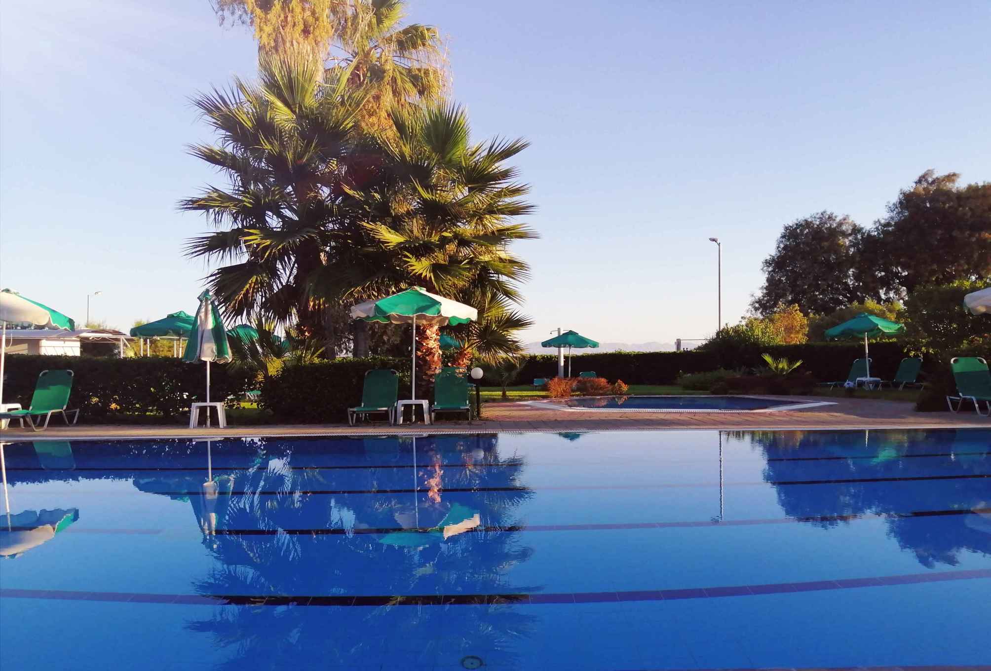 Pylea Beach Hotel 2
