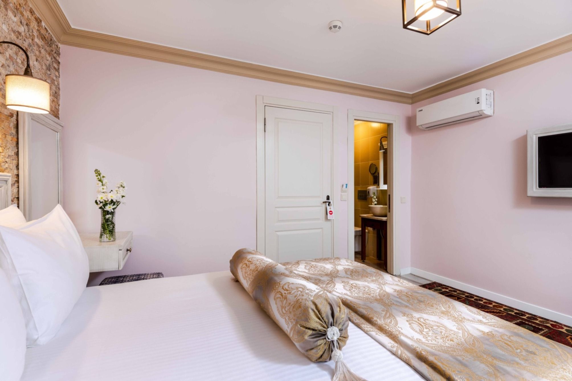 Agora Guesthouse 2