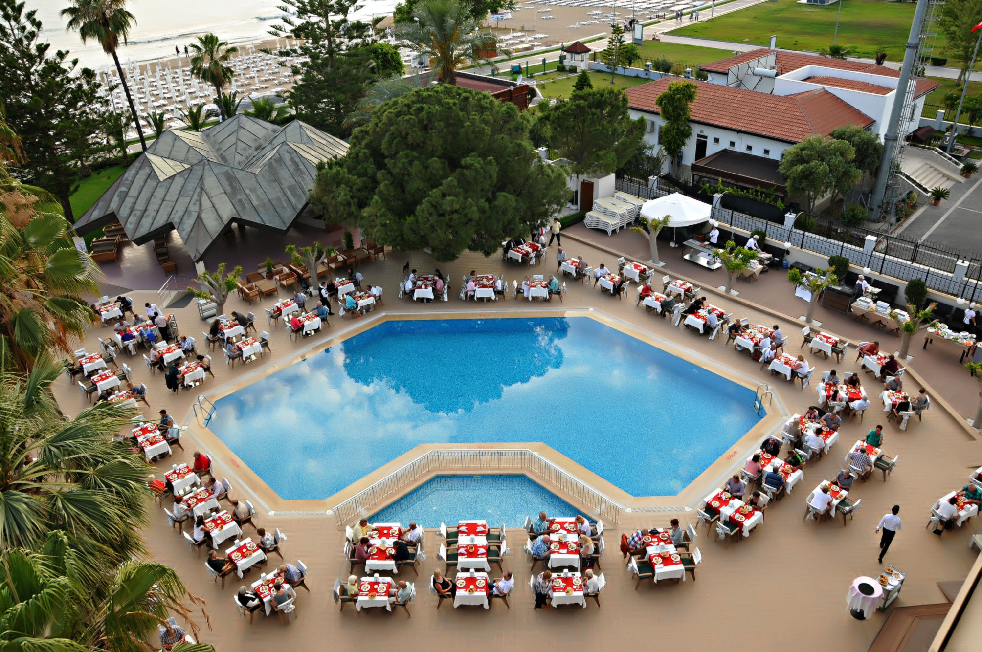 Nerton Hotel 1