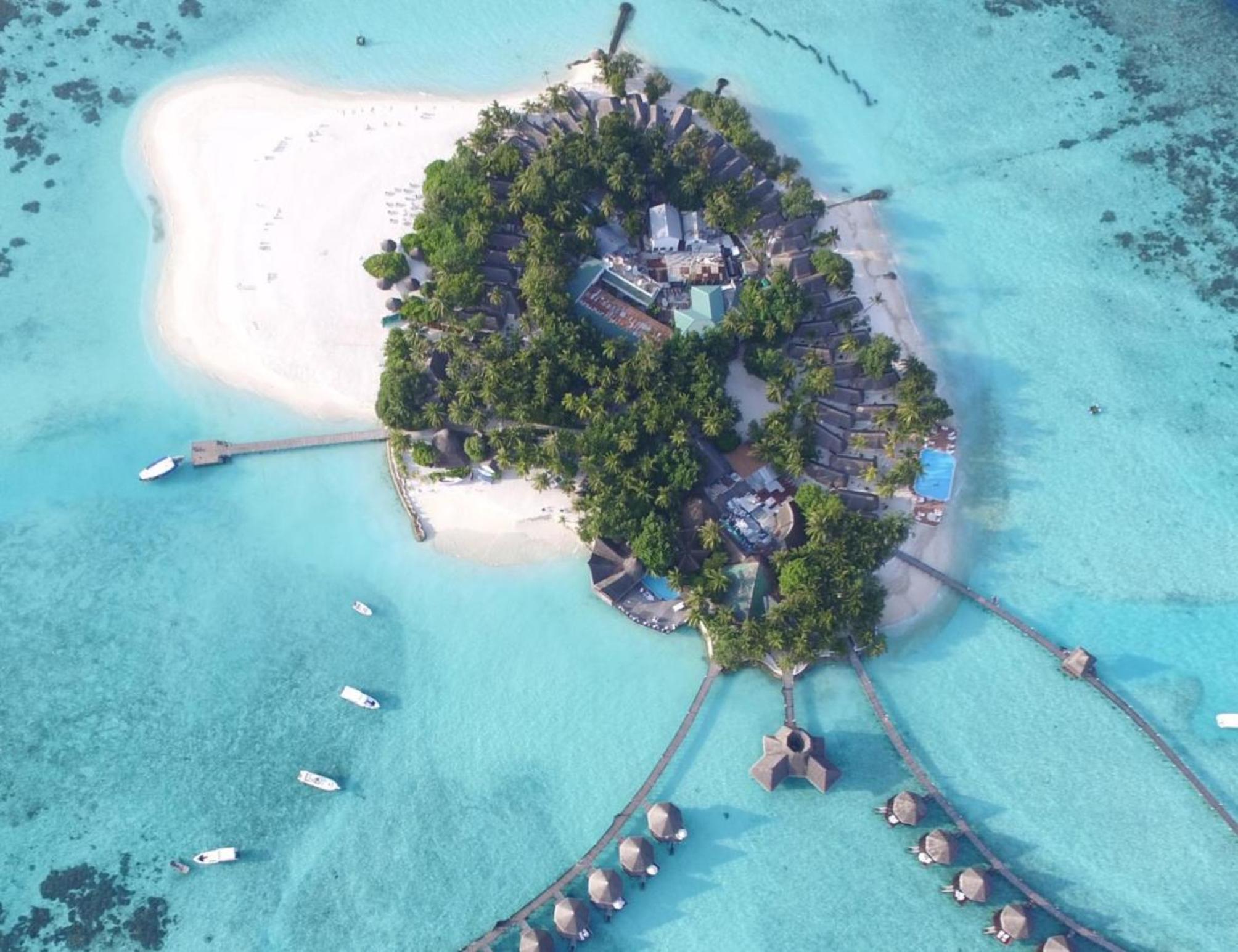 Thulhagiri Island Resort & Spa 2
