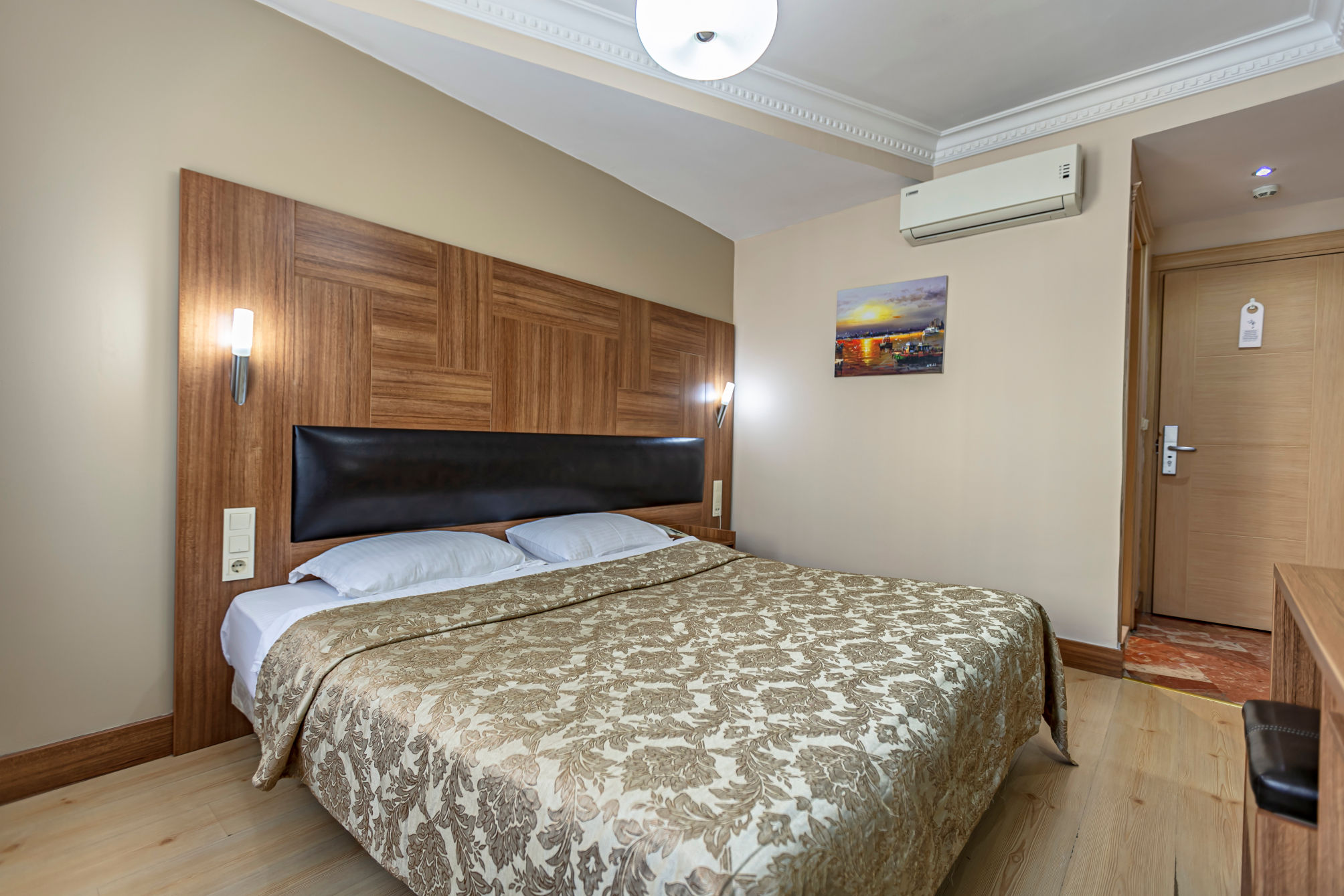 Elasophia Hotel 2