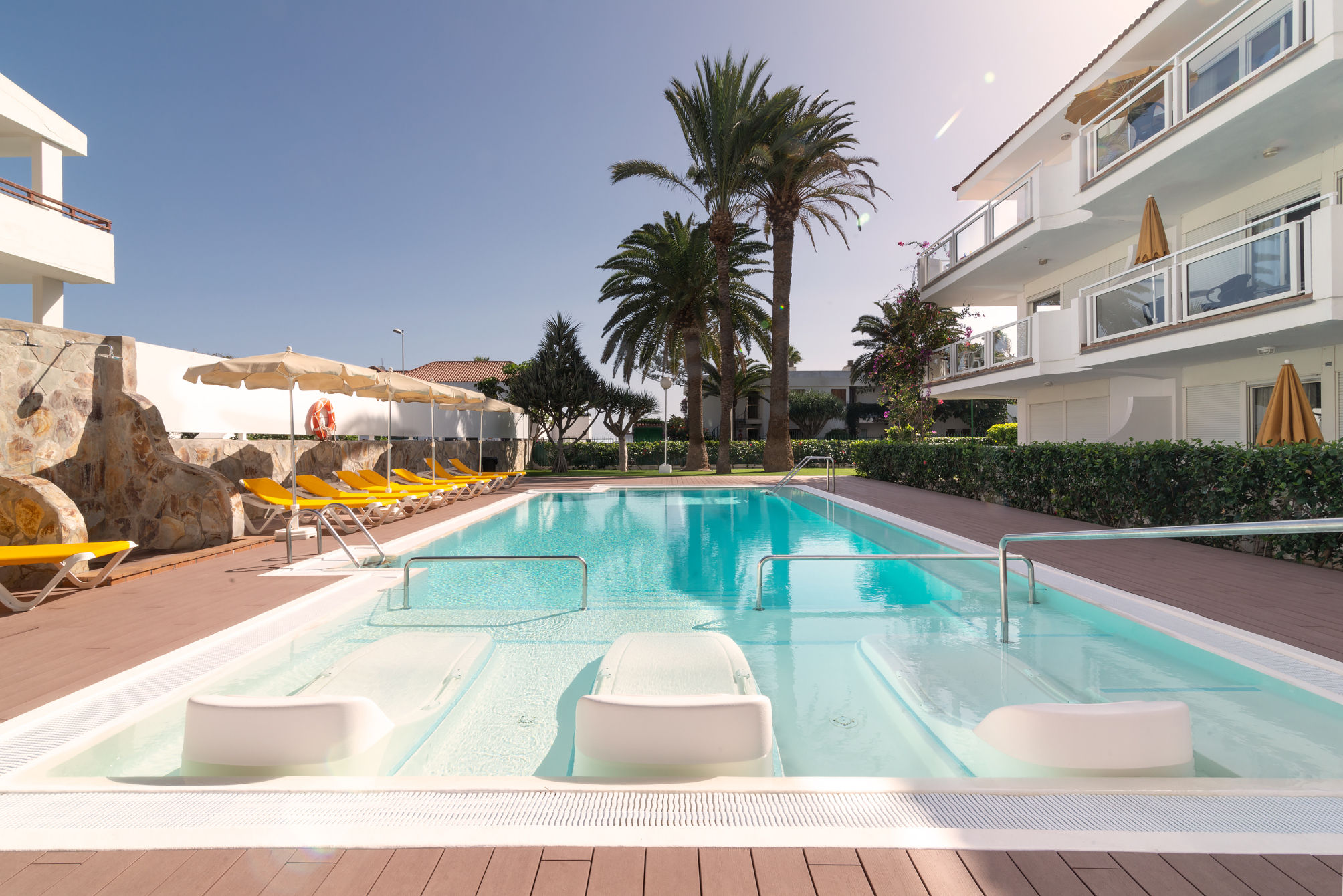 Apartamentos Montemayor 1