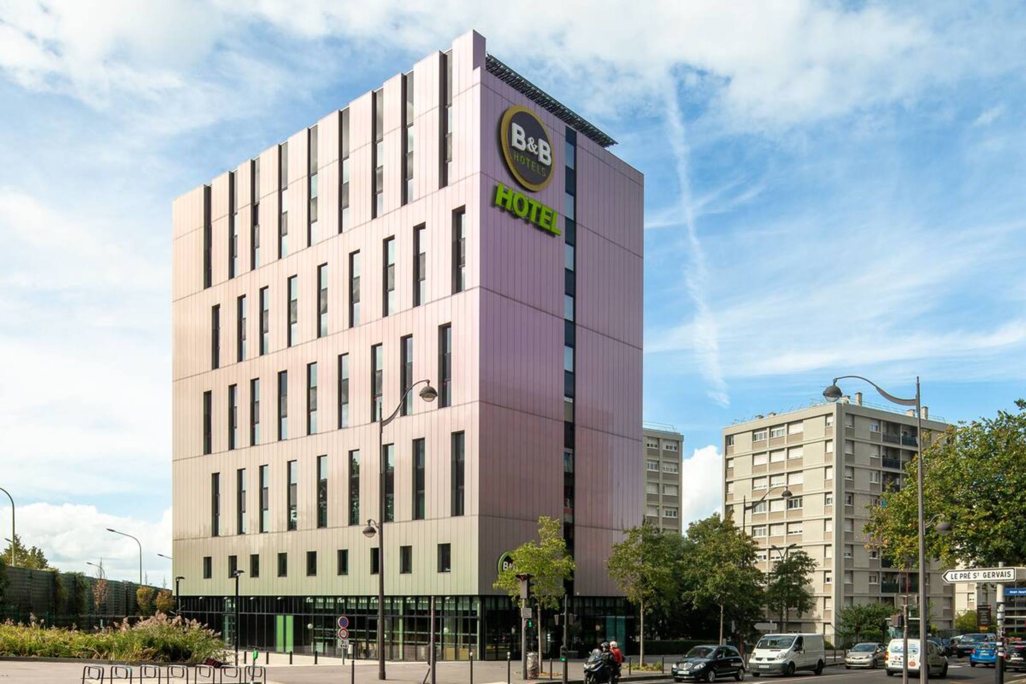 B&B HOTEL Paris Porte des Lilas 1