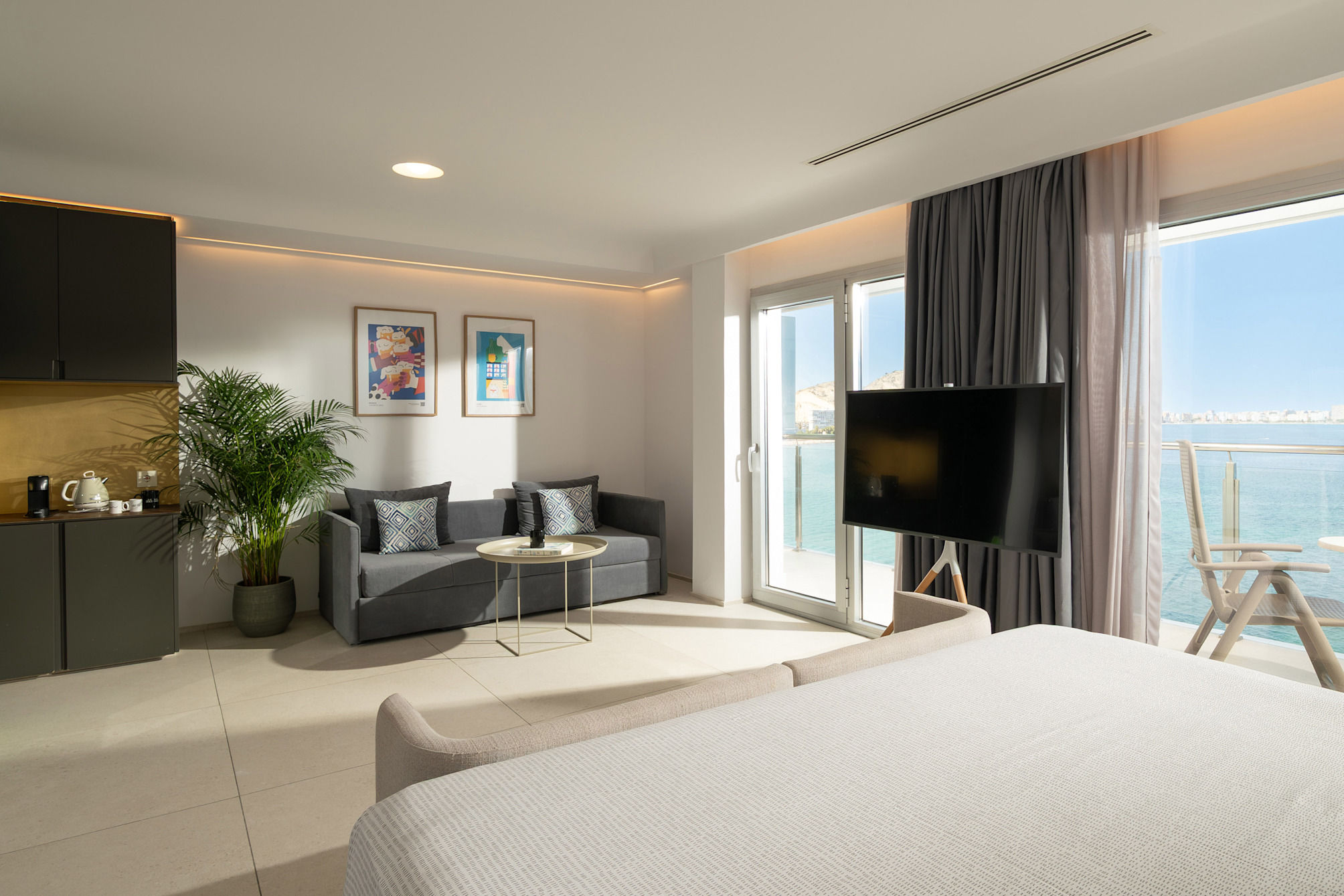 INNSiDE by Meliá Alicante Porta Maris 1