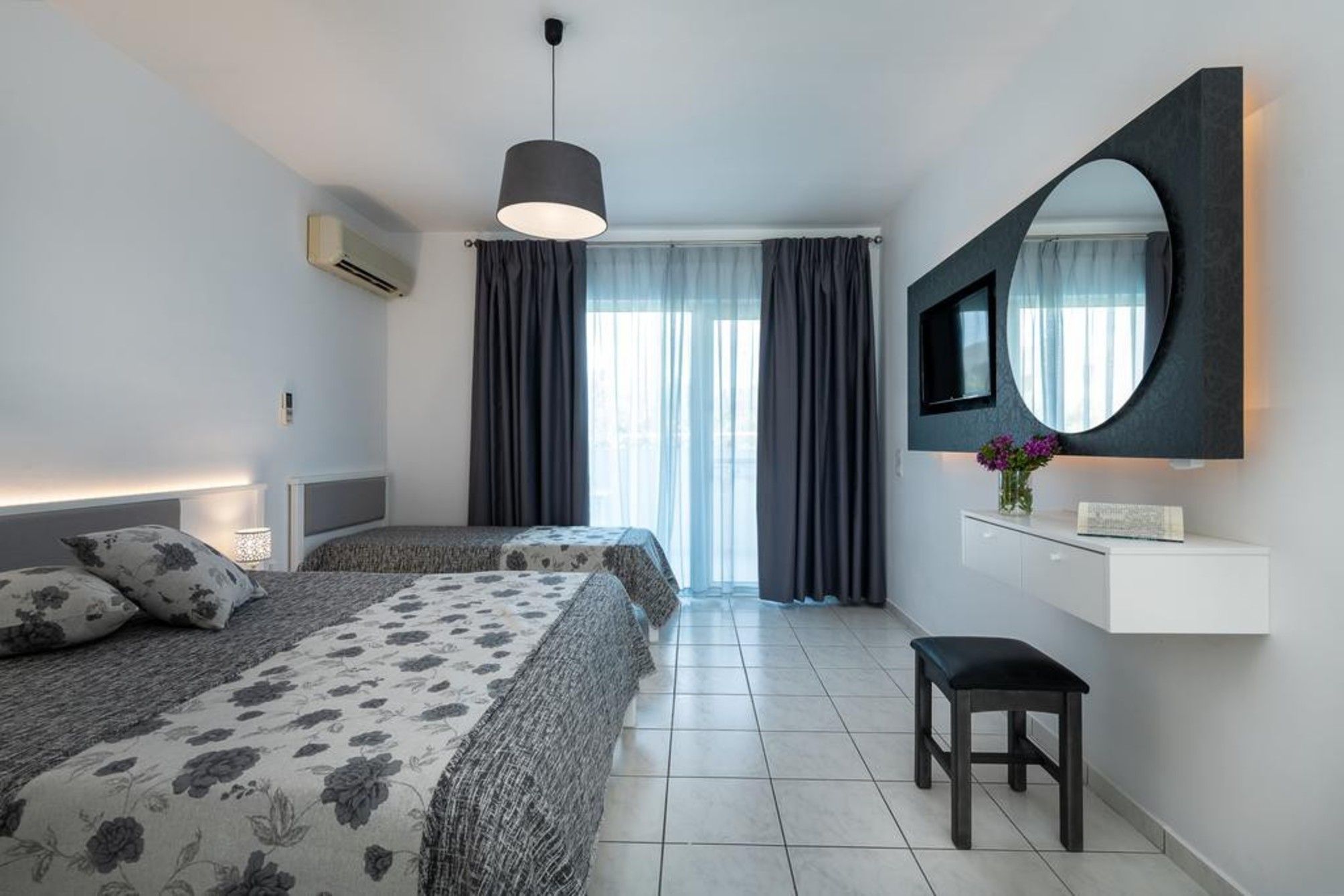 Premium Triple Room