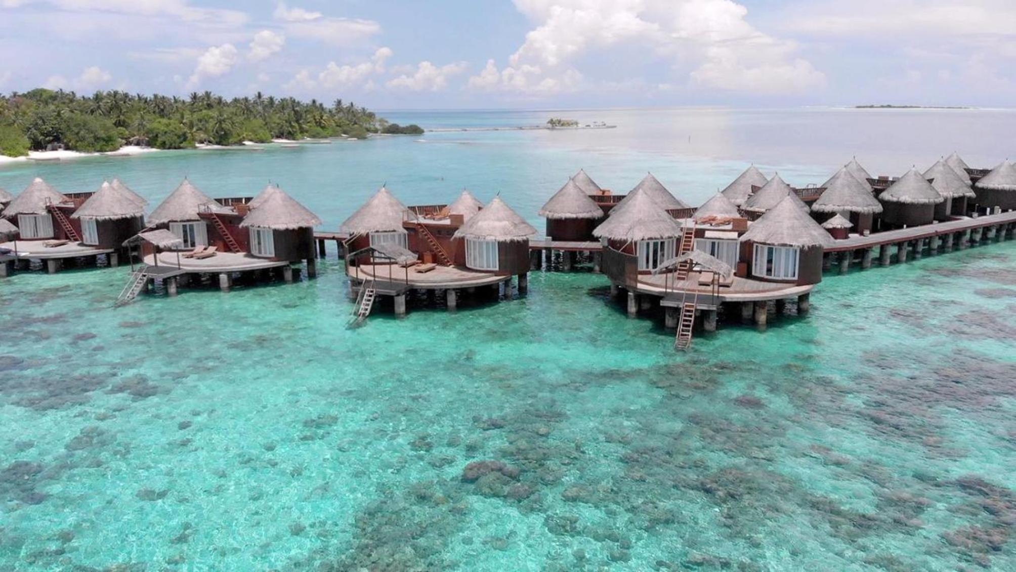 Nika Island Resort & Spa, Maldives 2