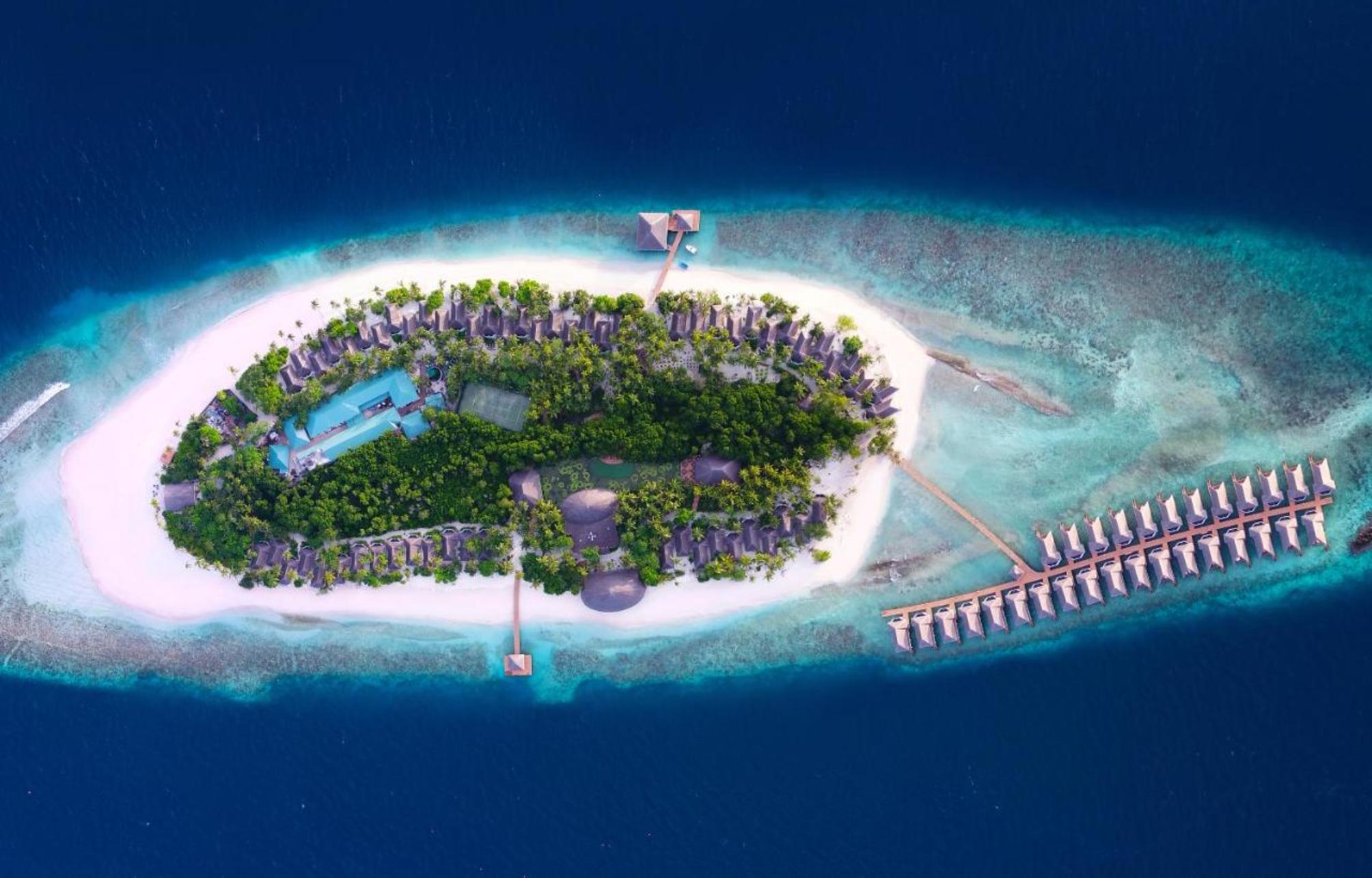 Dreamland Unique Sea and Lake Resort Spa 1