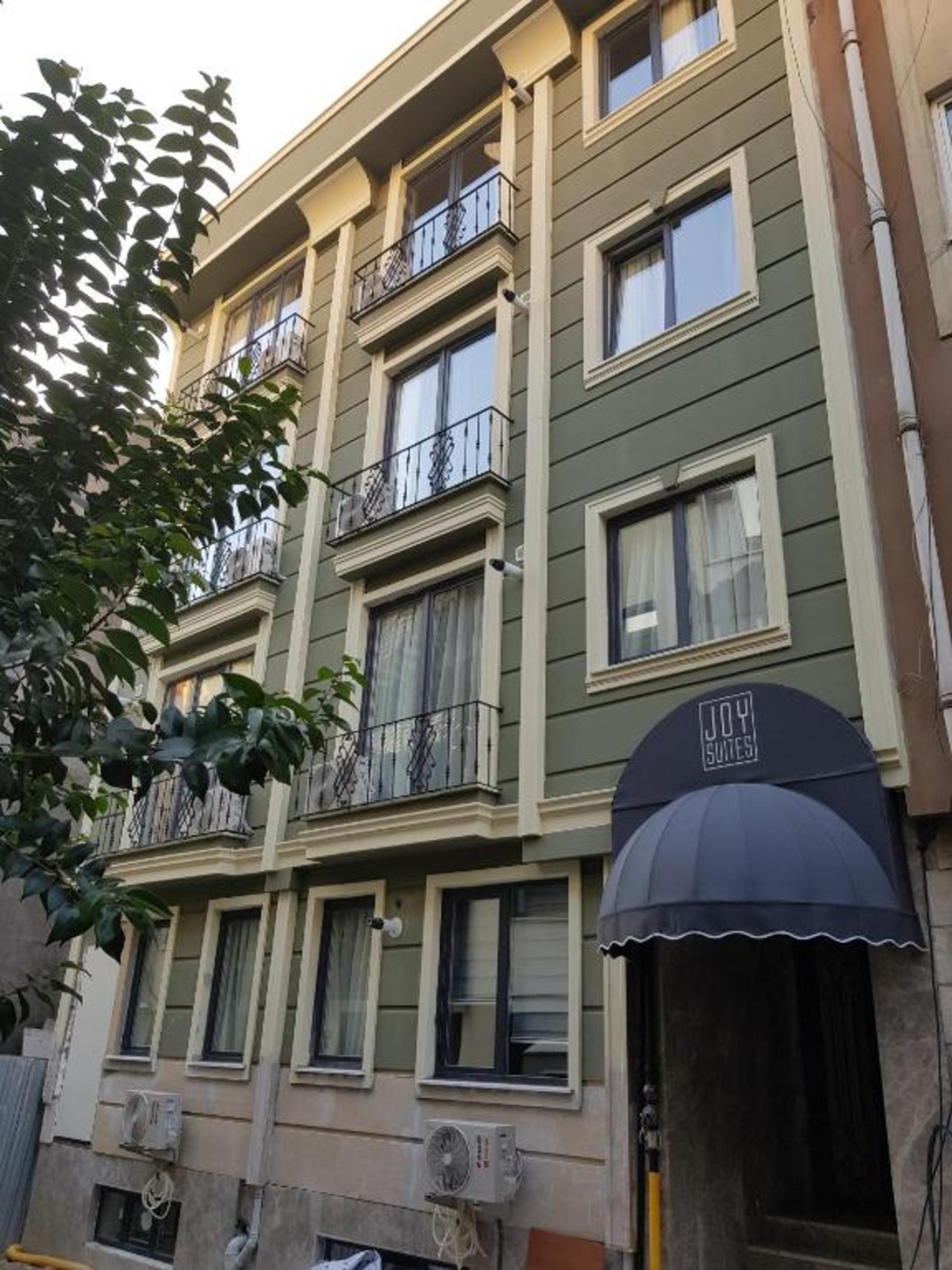 Joy Suites 1