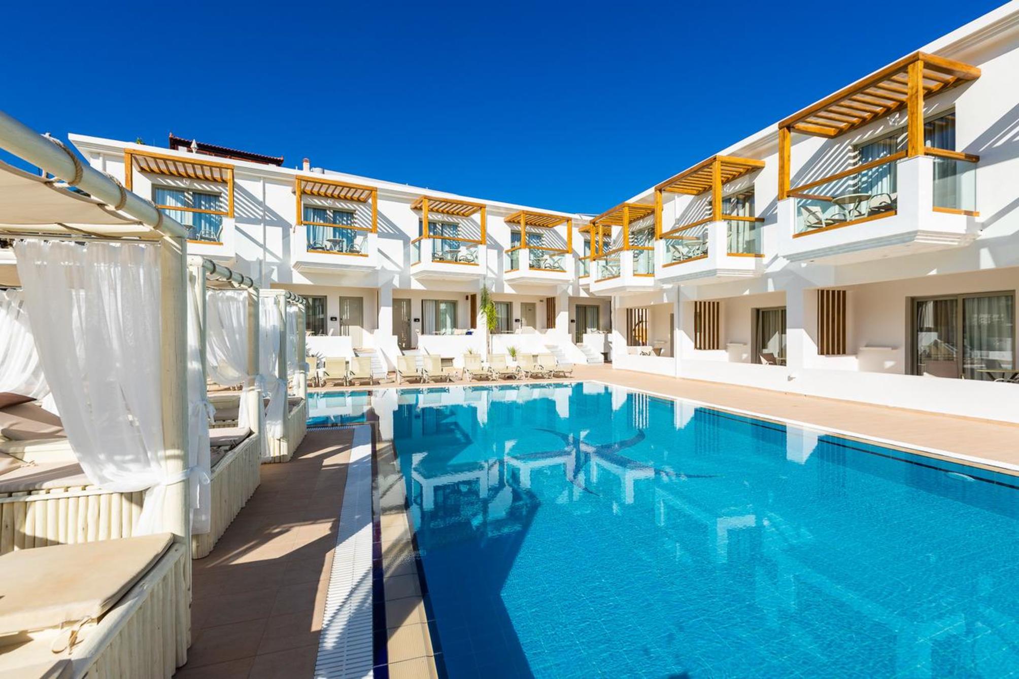Nostos Beach Boutique Hotel 2
