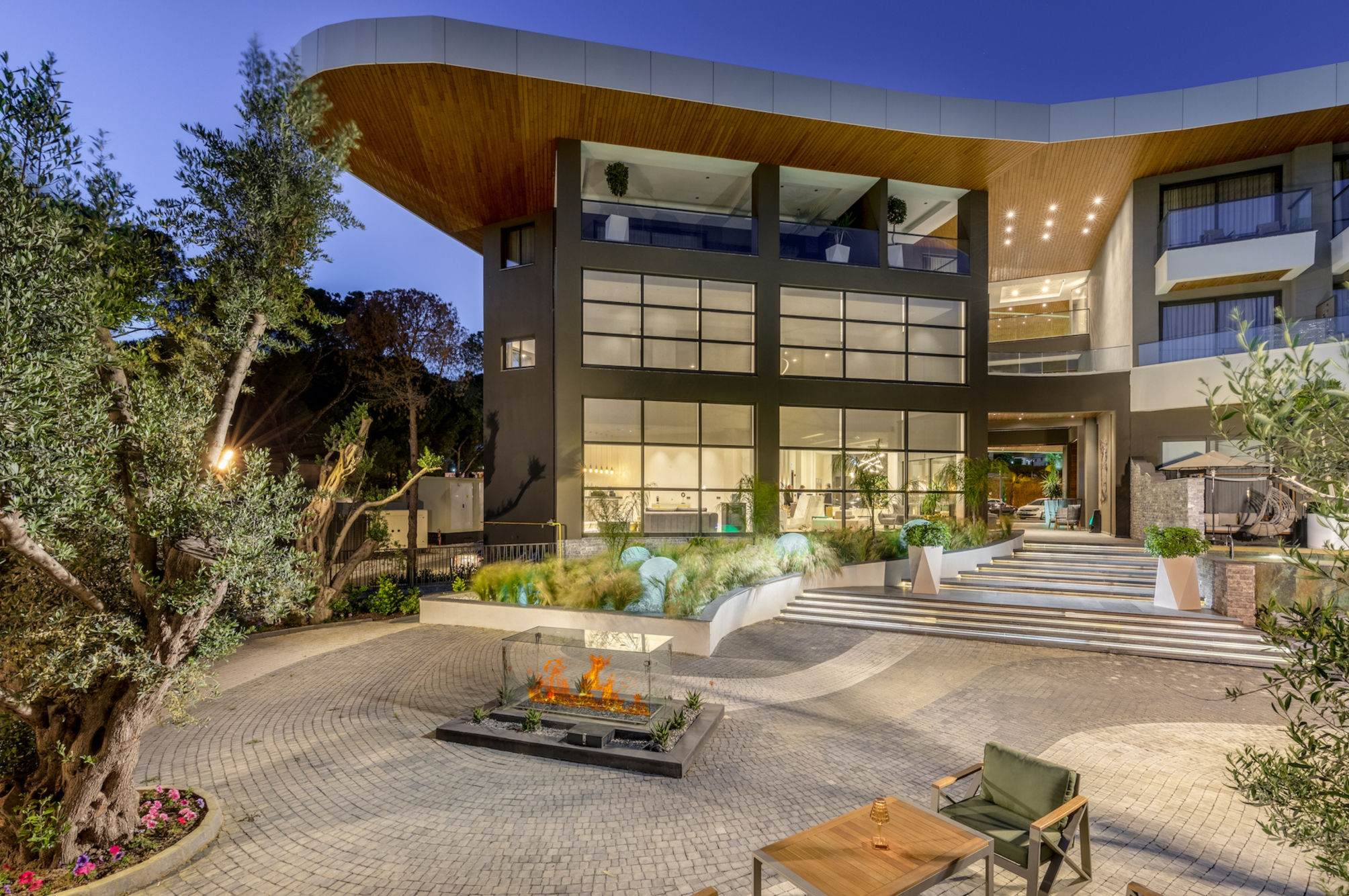 Unique Life Style Hotel 1