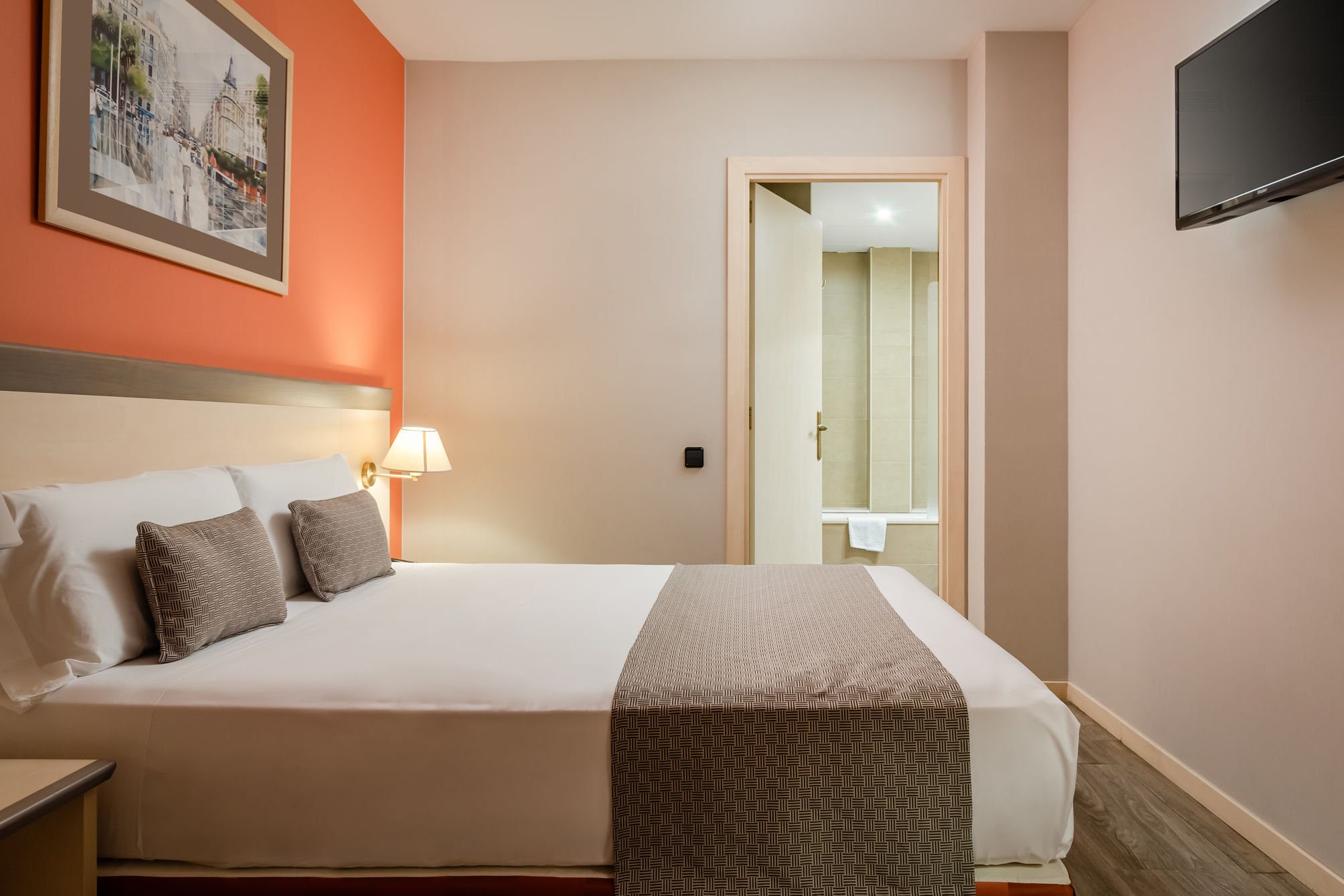 Standard Twin/Double Room