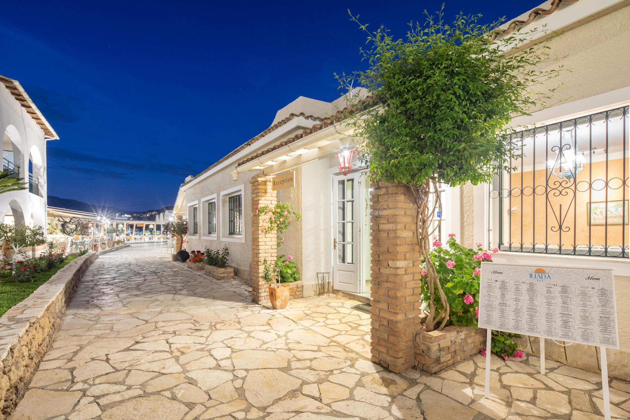 Iliada Beach Hotel 1