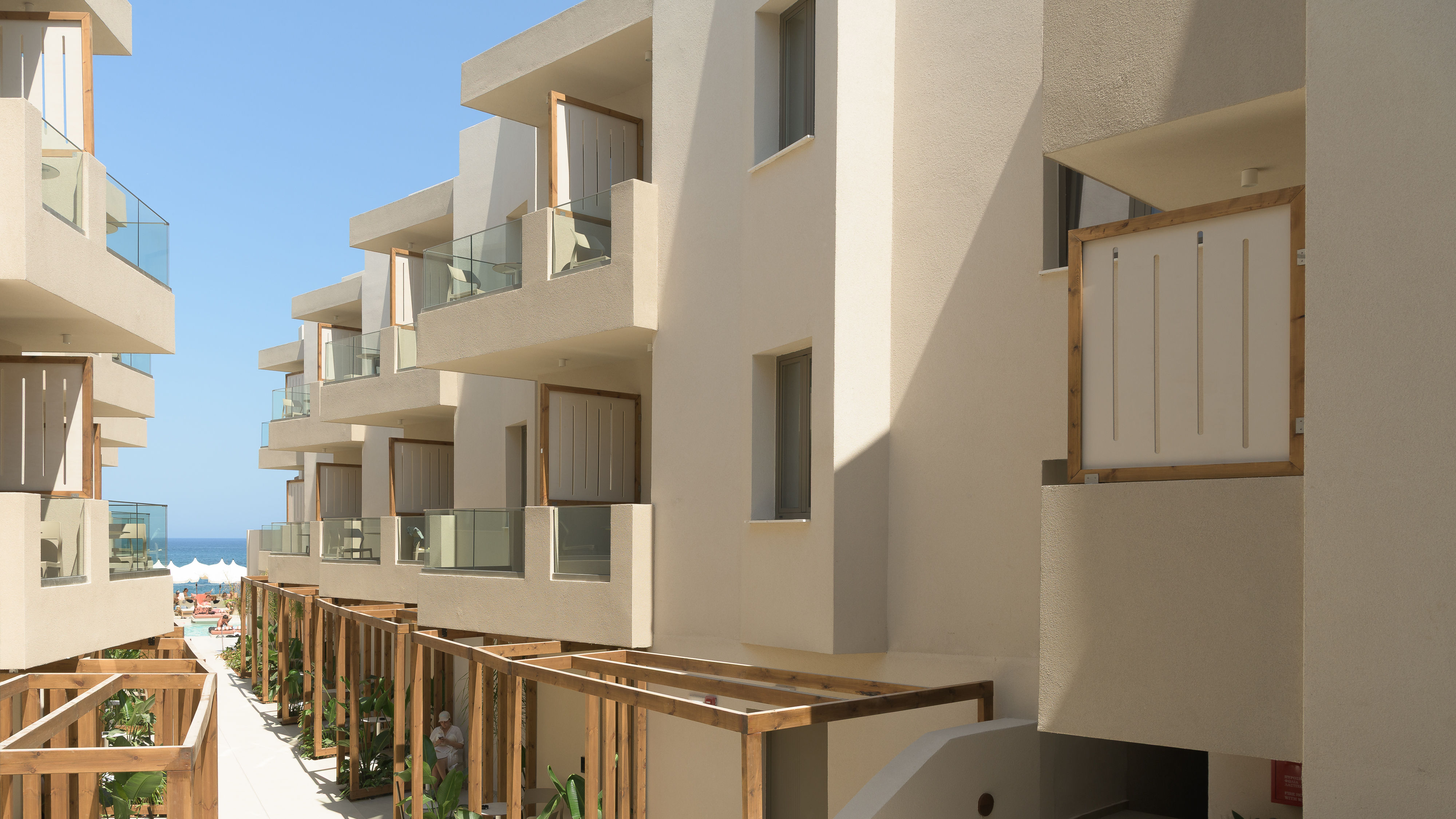 Ekavi Hotel 1