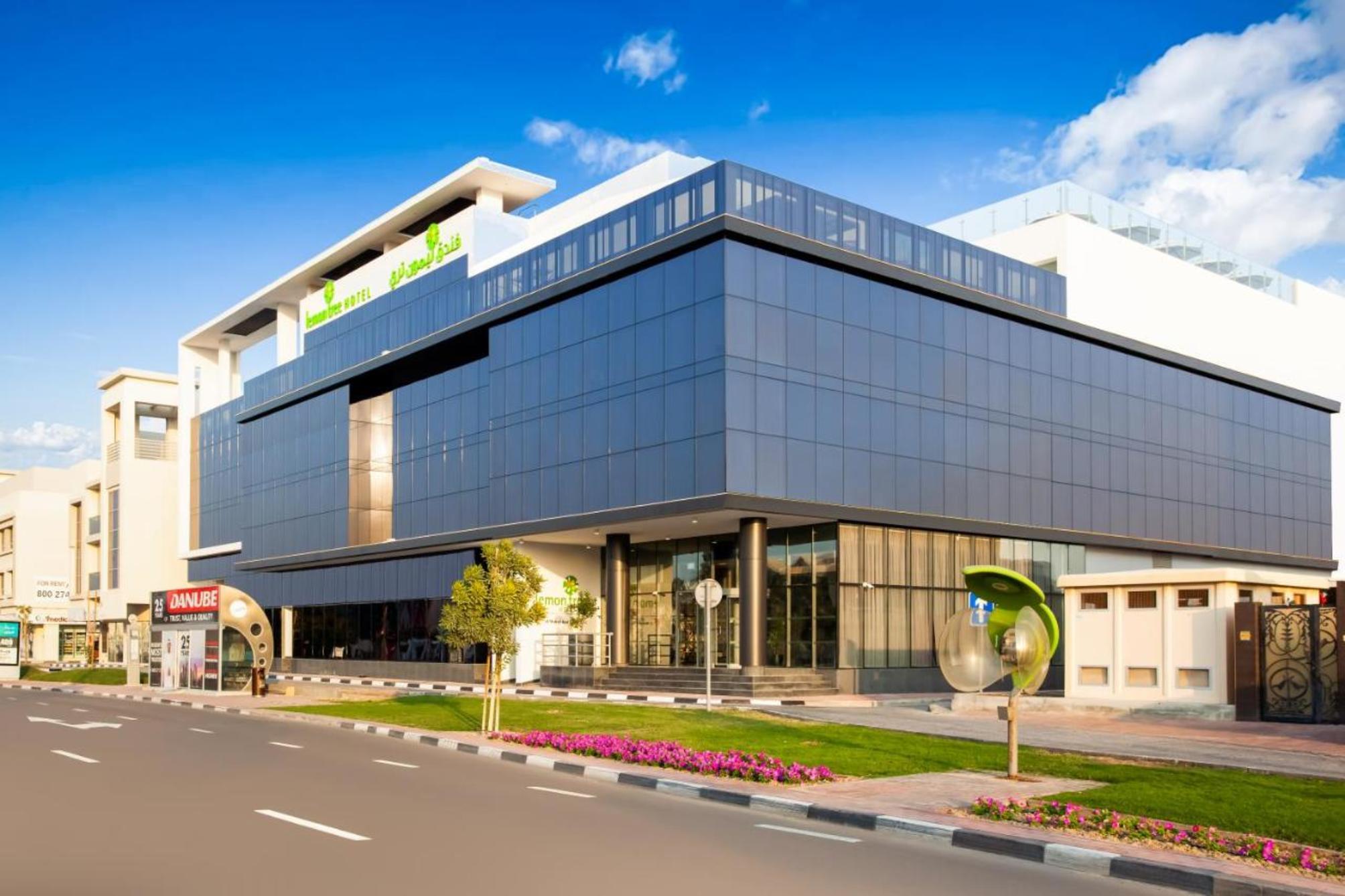 The District Hotel, Jumeirah Dubai 1