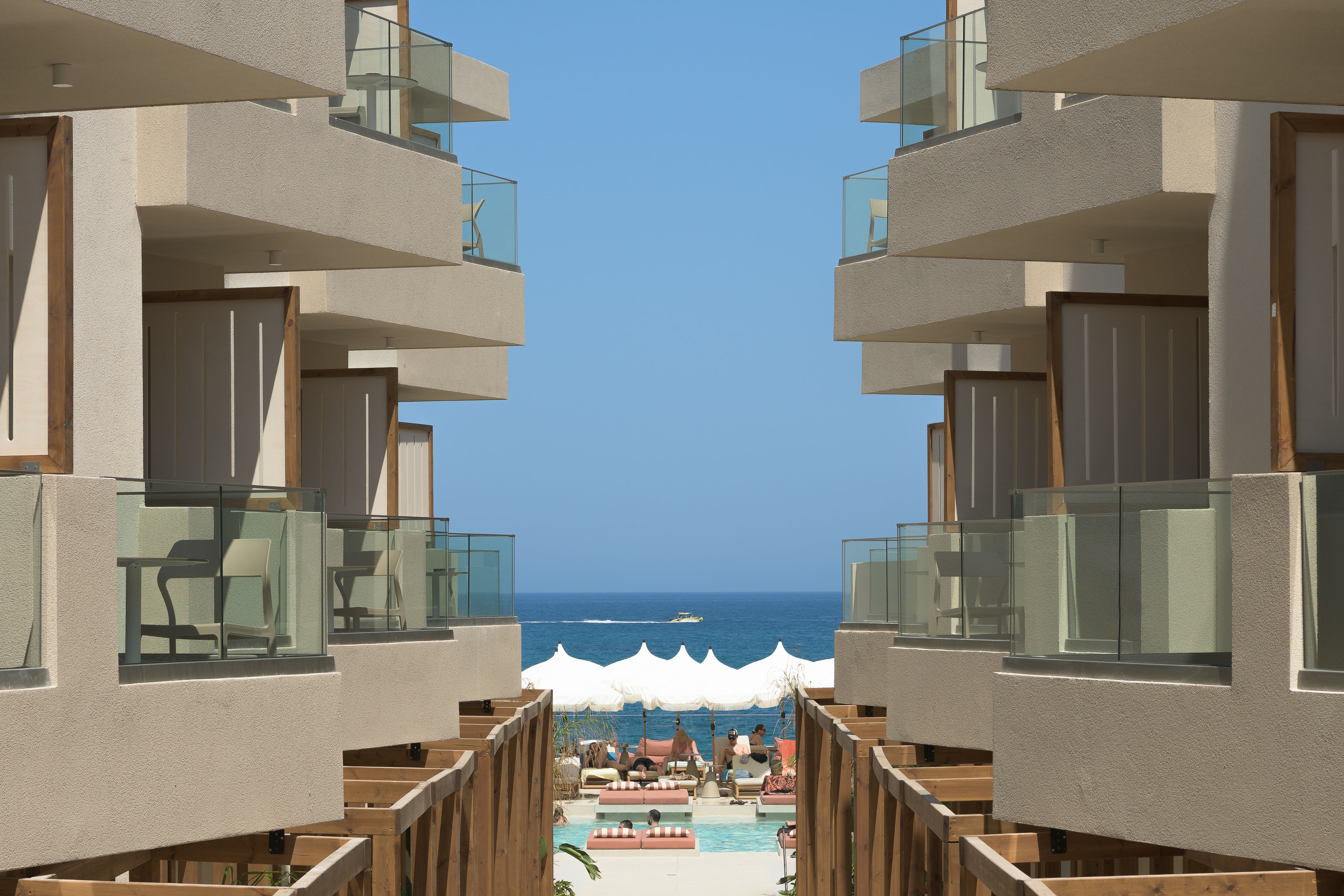 Ekavi Hotel 2