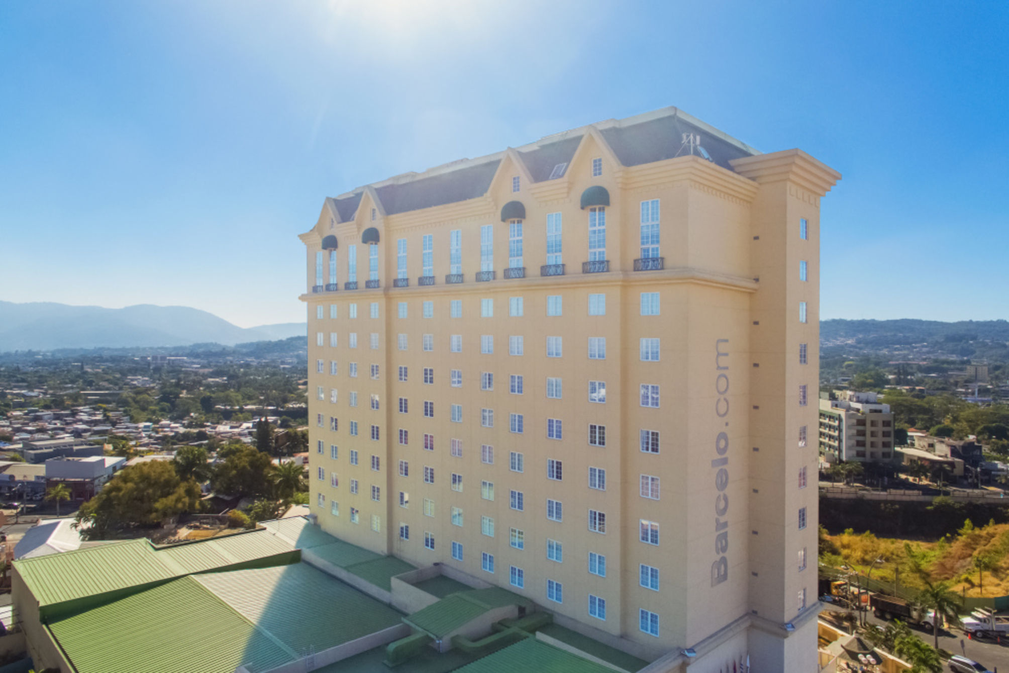 Barcelo San Salvador 1