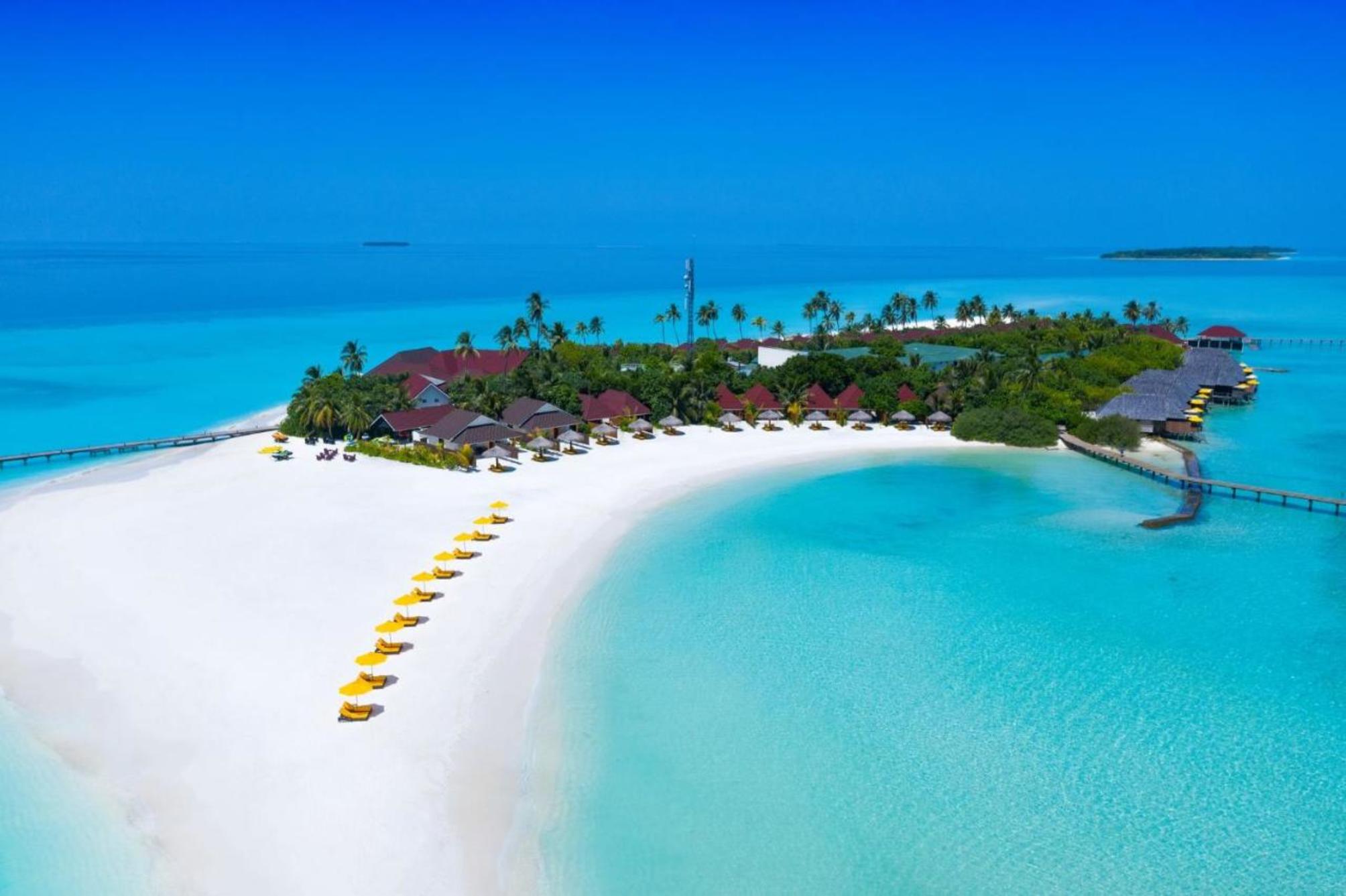 Dhigufaru Island Resort 2
