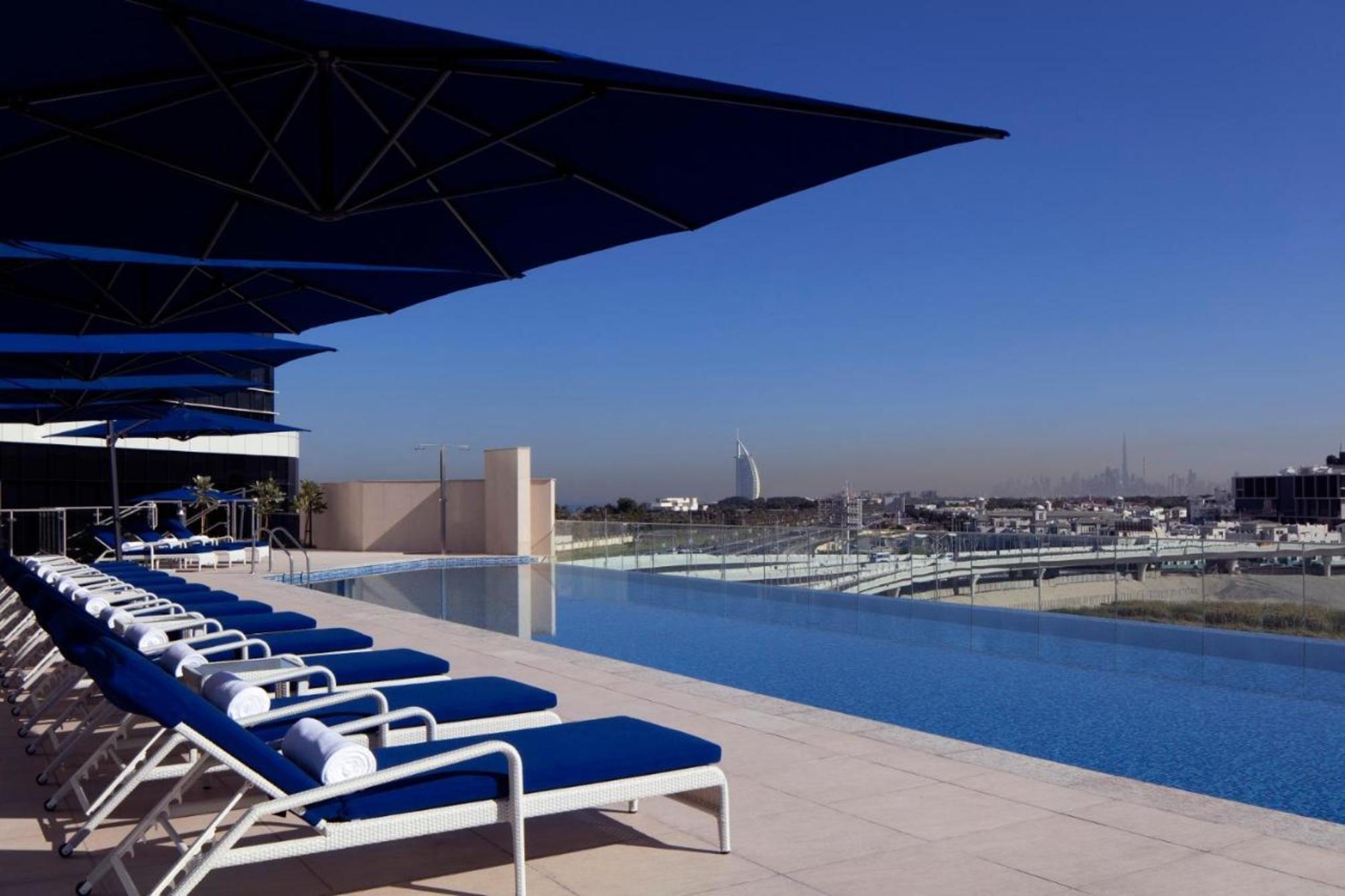 Avani Plus Palm View Dubai Hotel & Suites 2