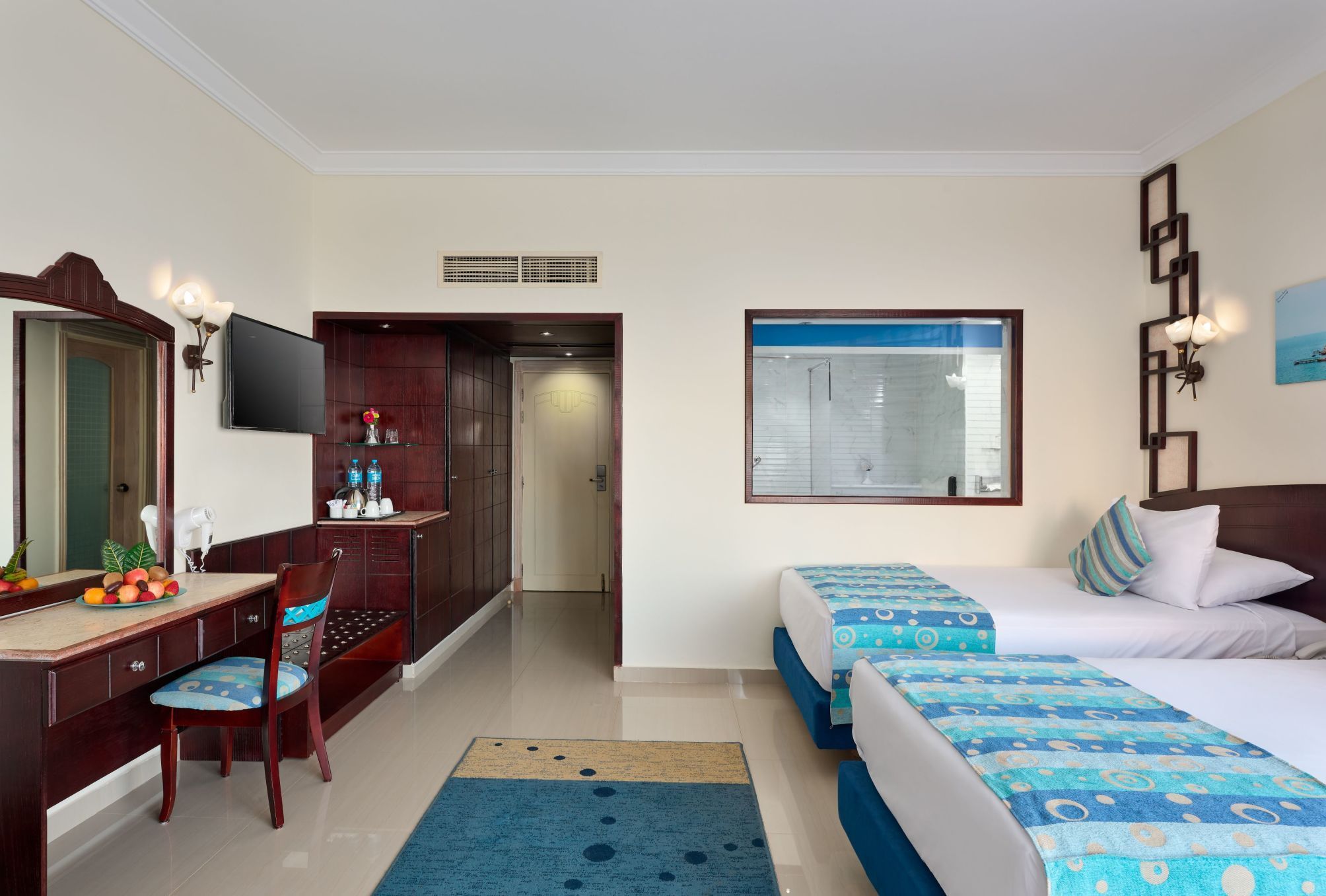 Elegant Double Room Garden View