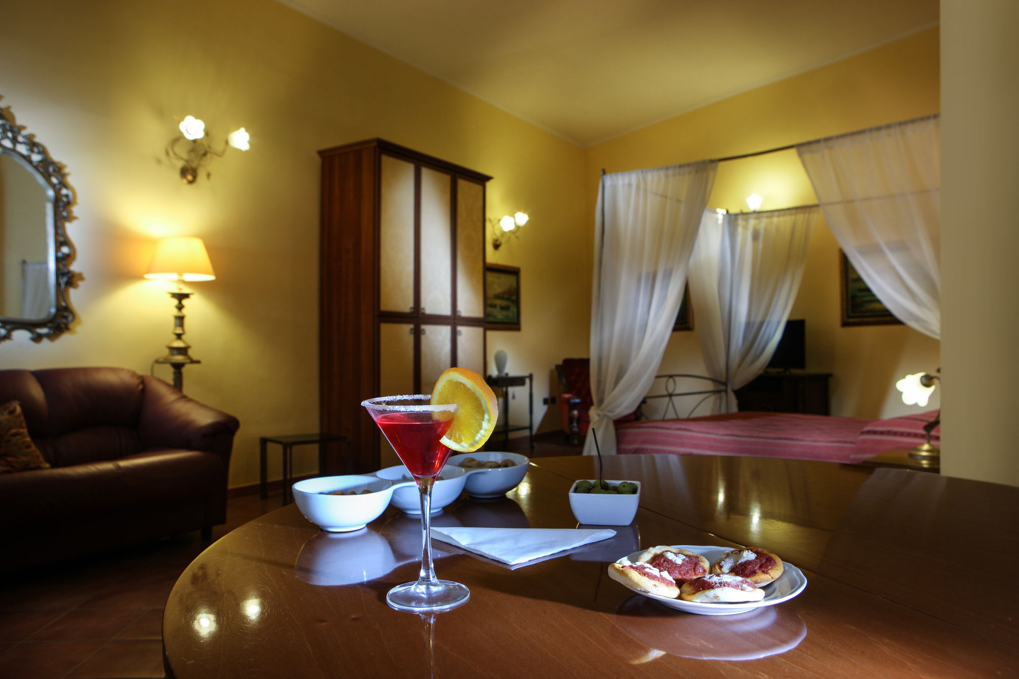 Grand Hotel Capodimonte 1