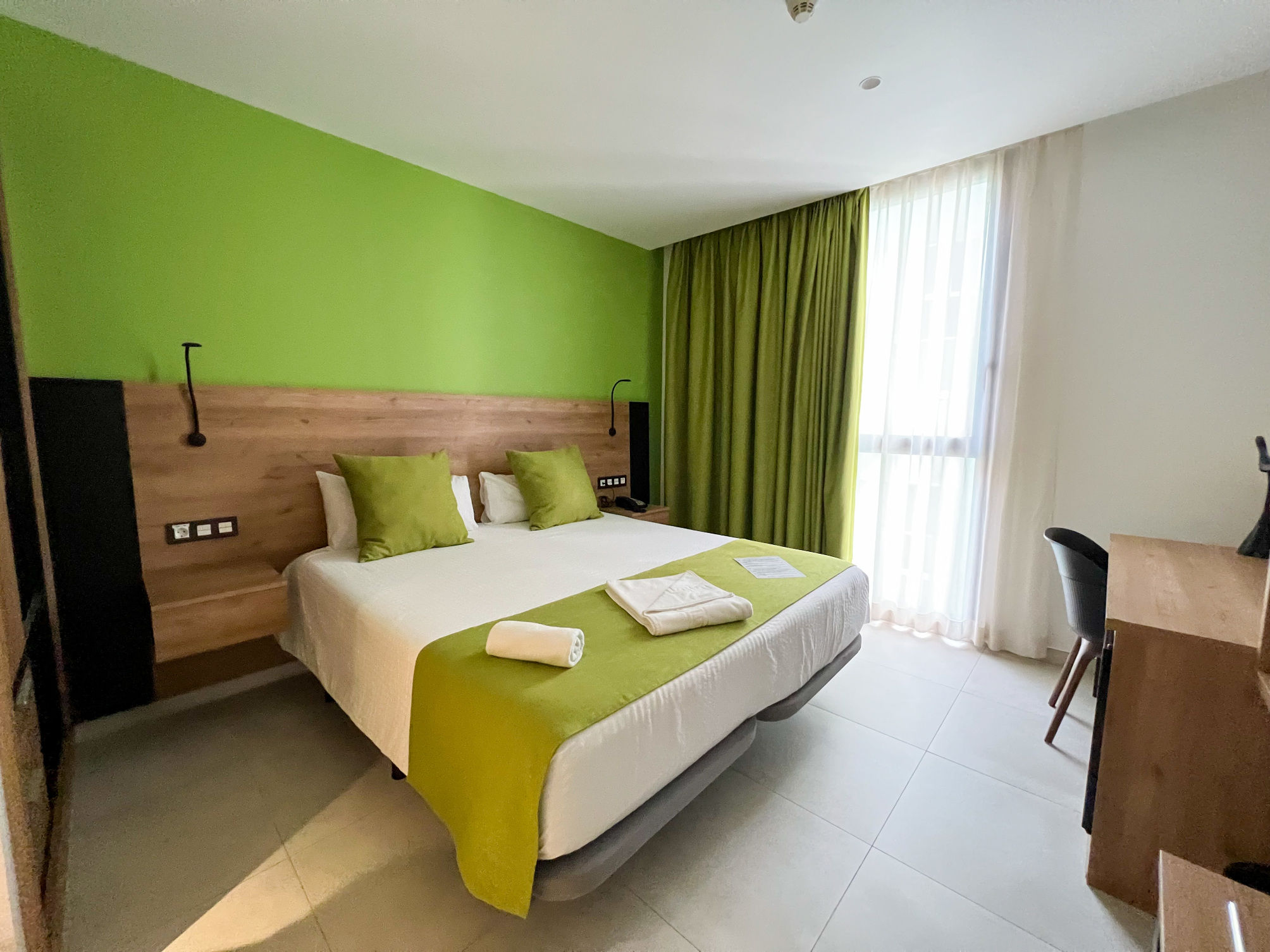 Hotel MG Poniente 1