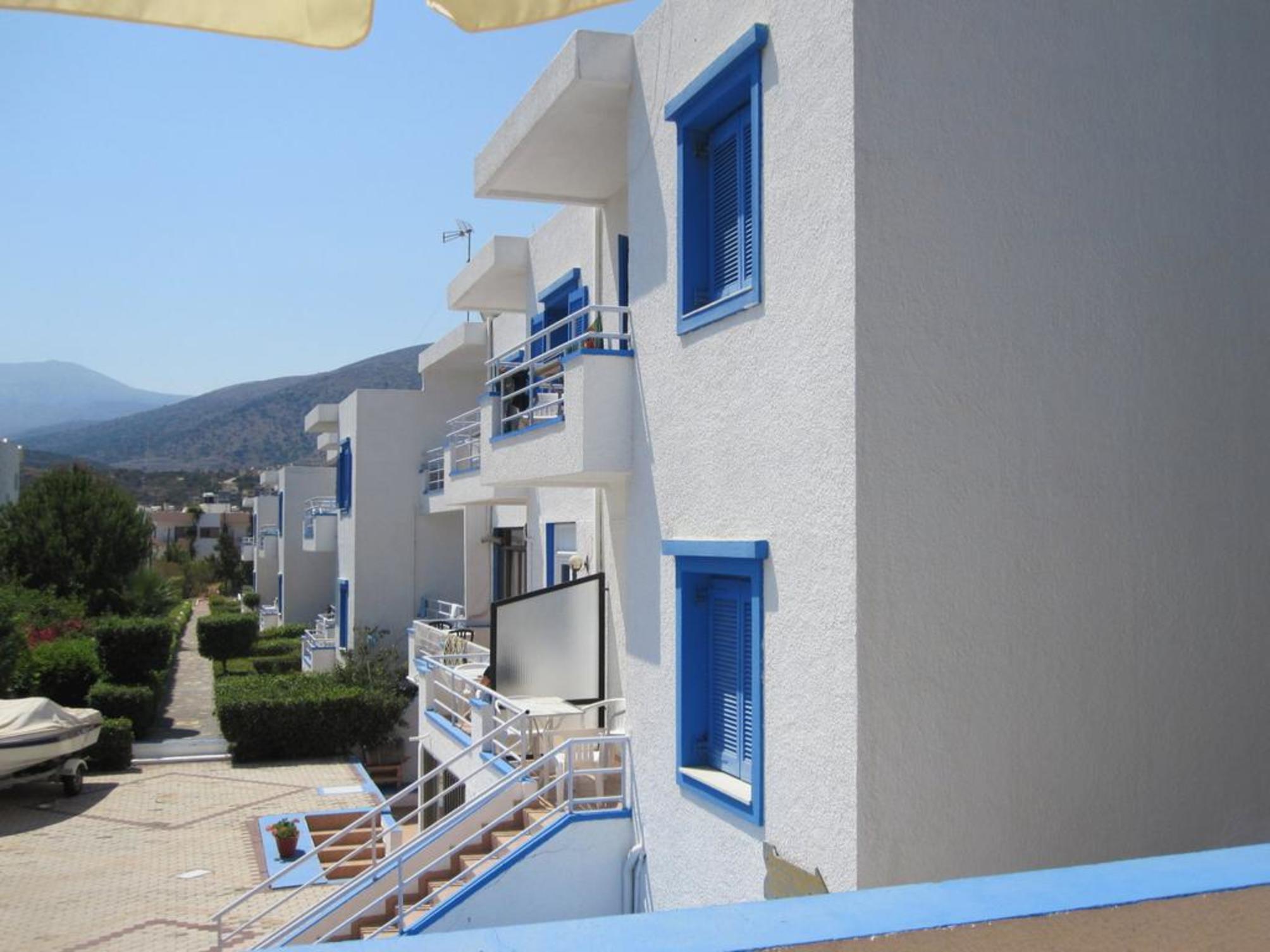 Amazones Villas Apartments 1