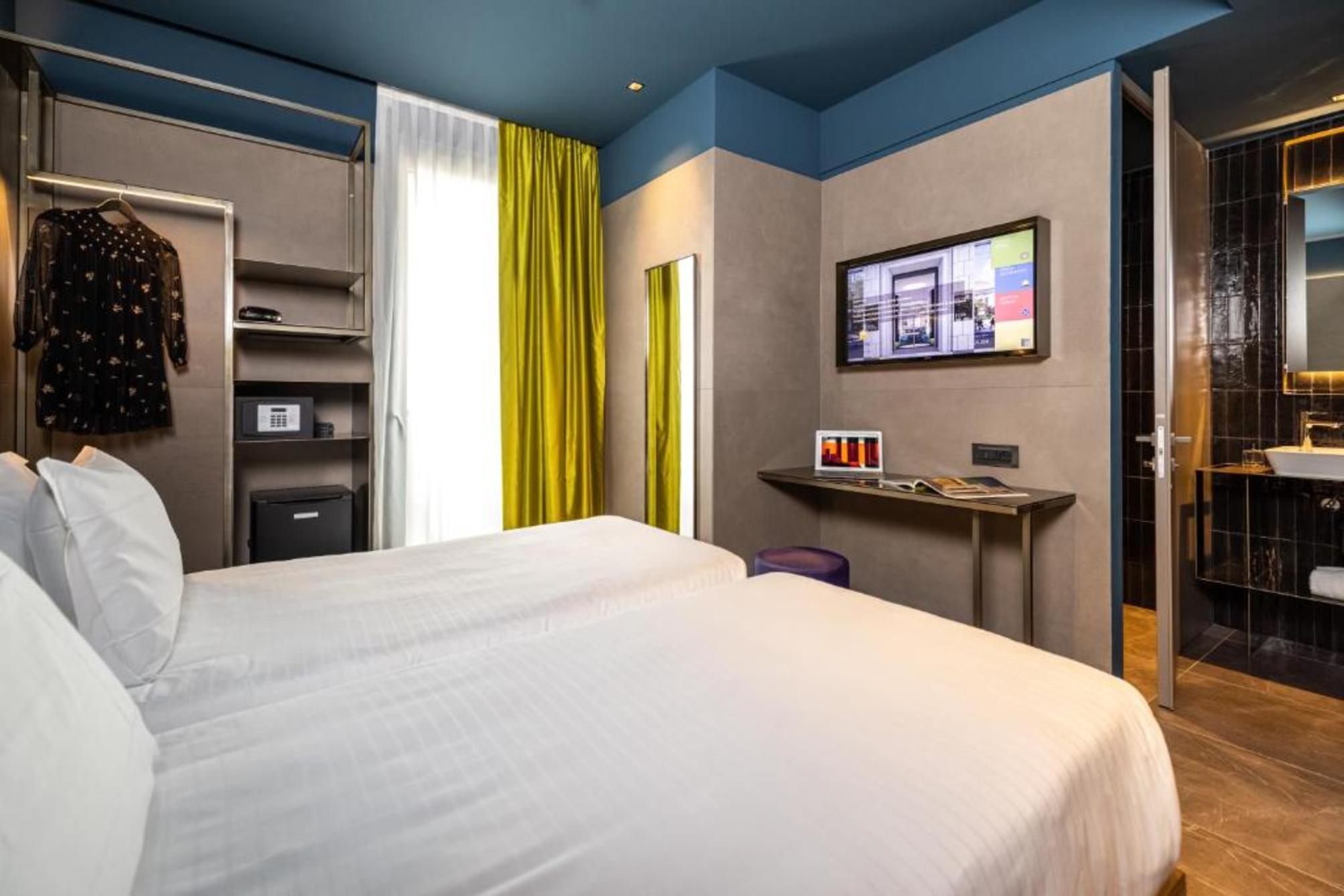 Double Room with City View